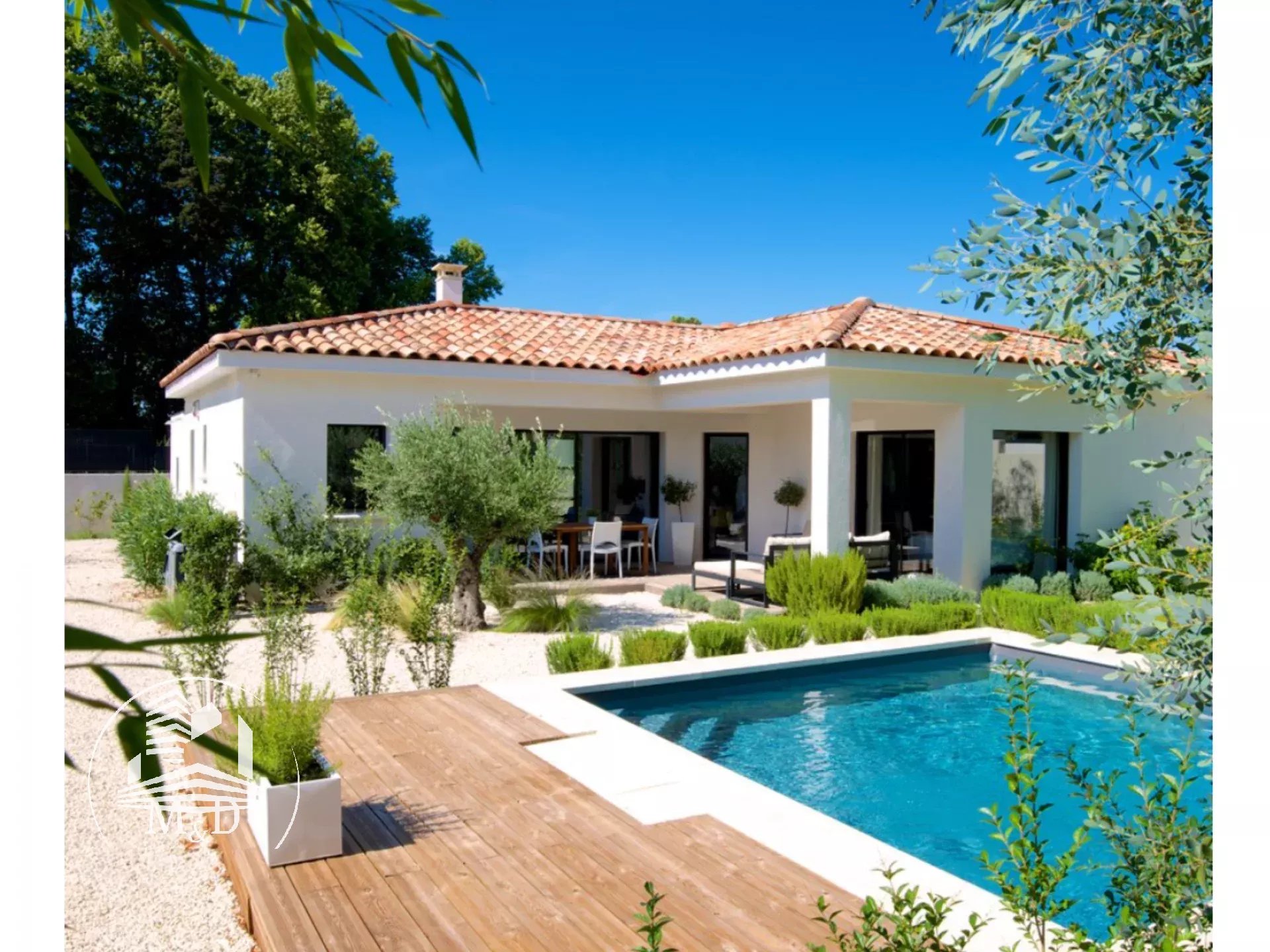 Agence immobilière de 