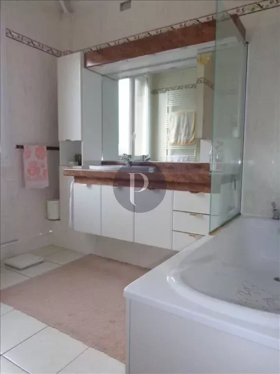 vente-maison-6-pieces-sceaux-83867596