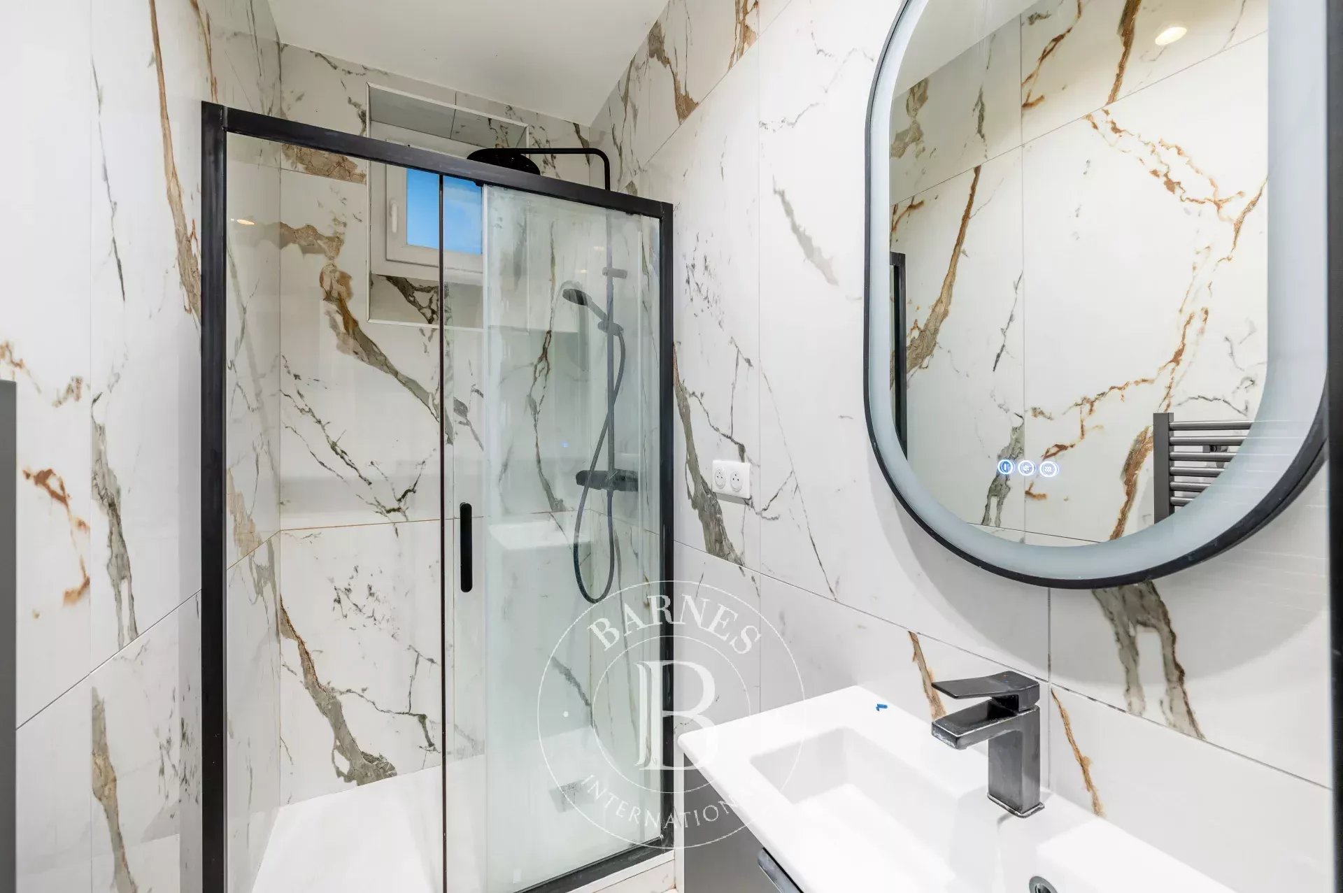 Daire Paris 17ème - picture 9