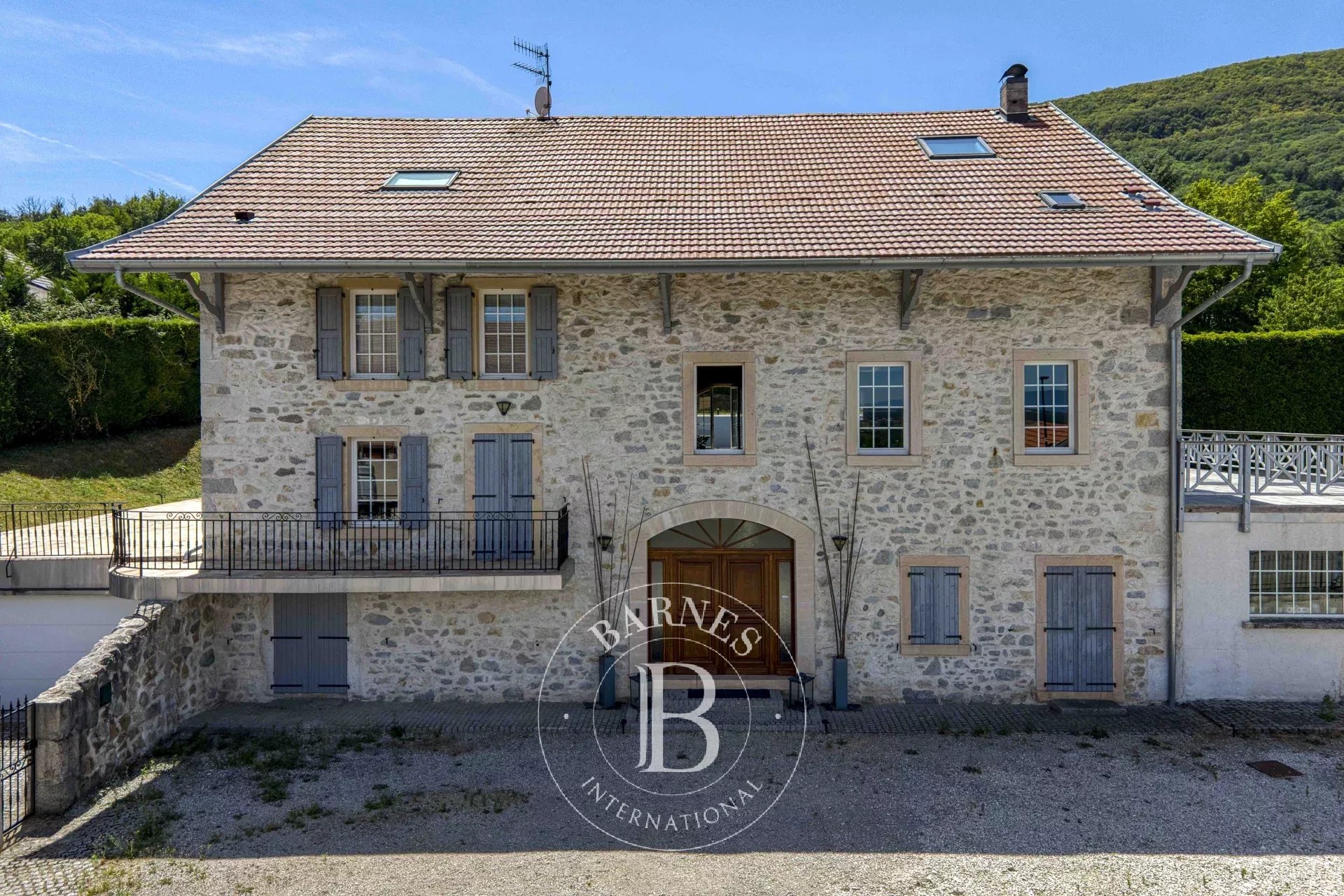 Maison Chevrier  -  ref 87202452 (picture 1)
