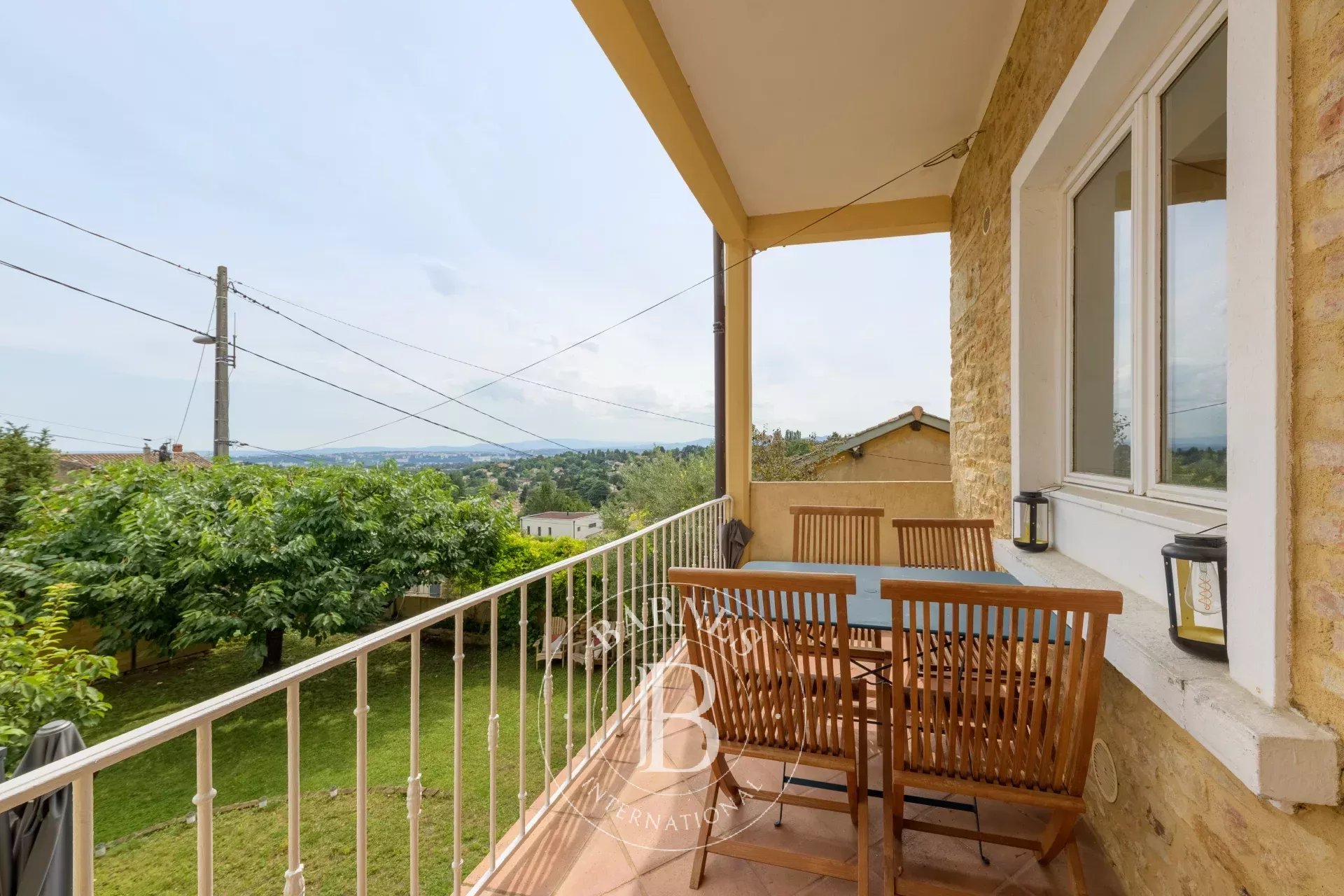 Daire Saint-Cyr-au-Mont-d'Or - picture 14