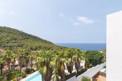Exclusive townhouse in Cala Vadella with spectacular sea views, set within a private and exclusive development of just four homes with a communal swimming pool. — photo 5 of 7