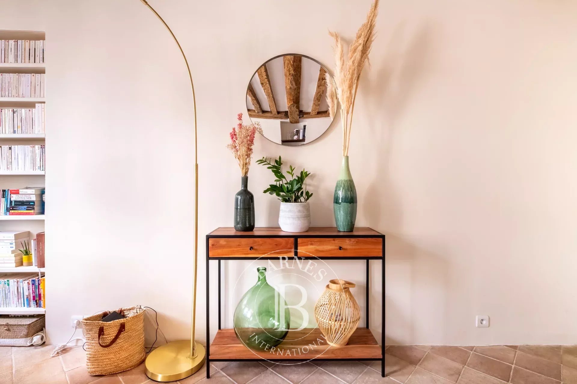 Daire Paris 3ème - picture 8