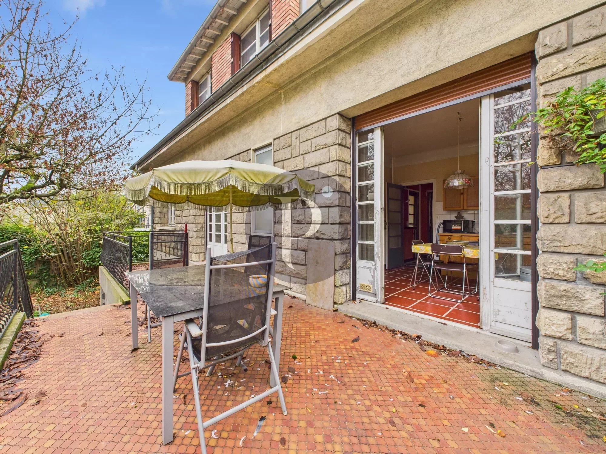 vente-maison-7-pieces-sceaux-86473002