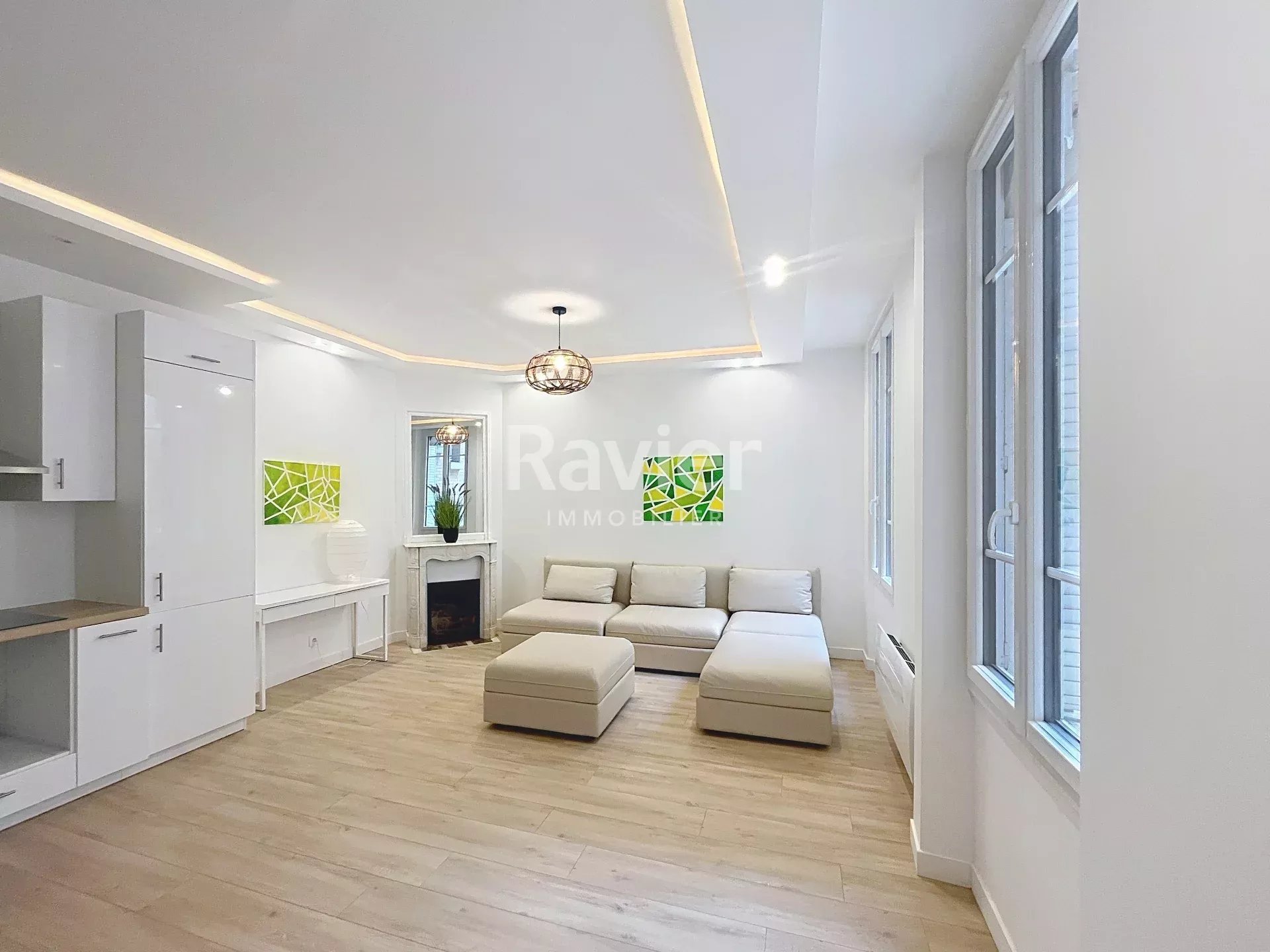 Agence immobilière de 