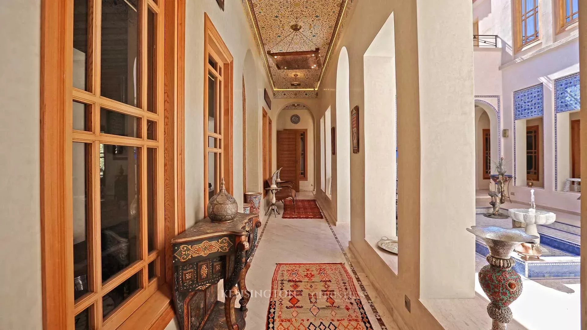10 Bedroom Villa/Townhouse's Image 10
