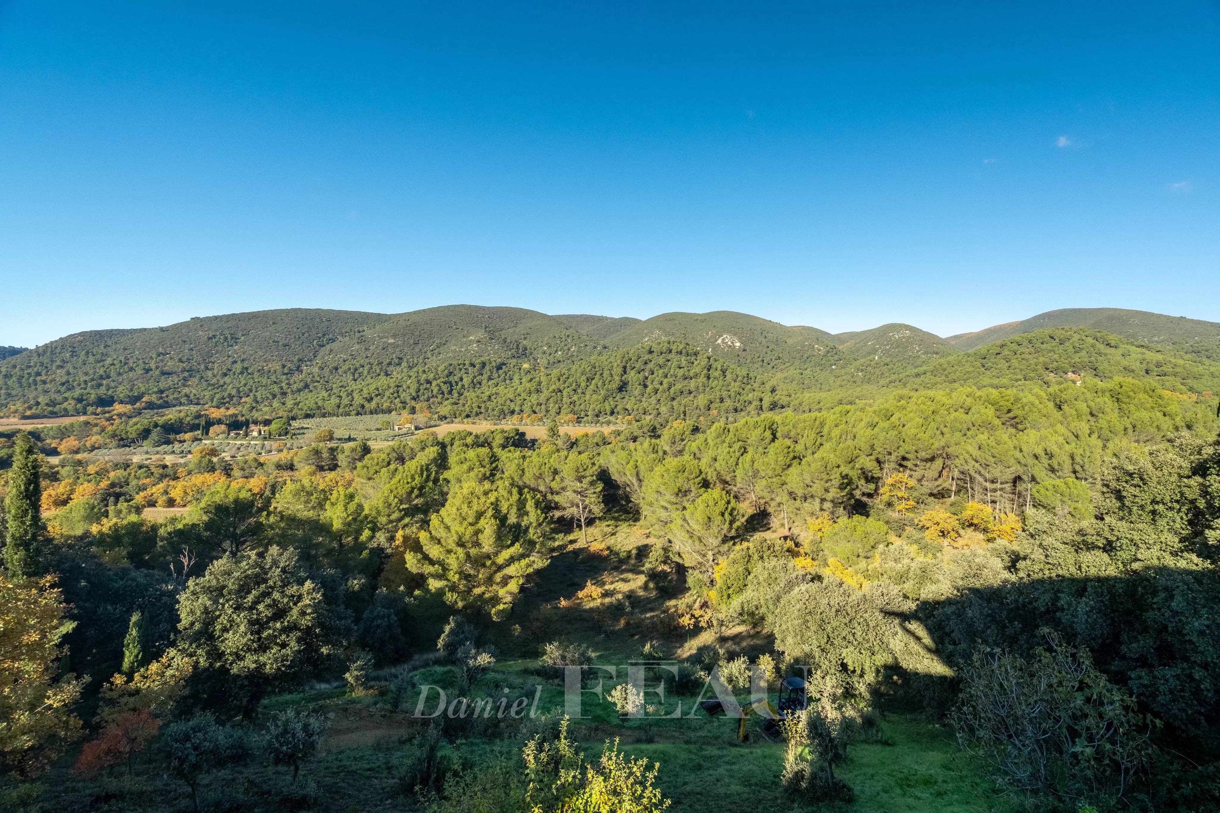 Lourmarin – A contemporary property