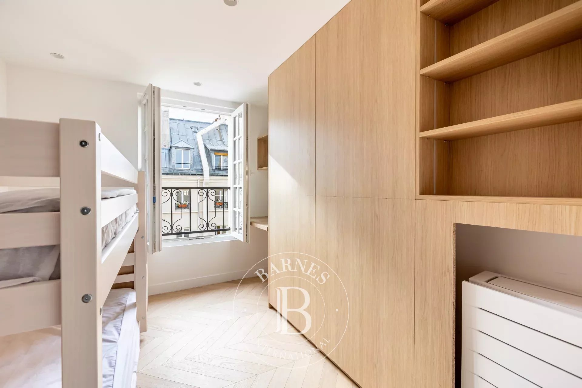 Paris  - Apartment 2 Bedrooms - picture 11