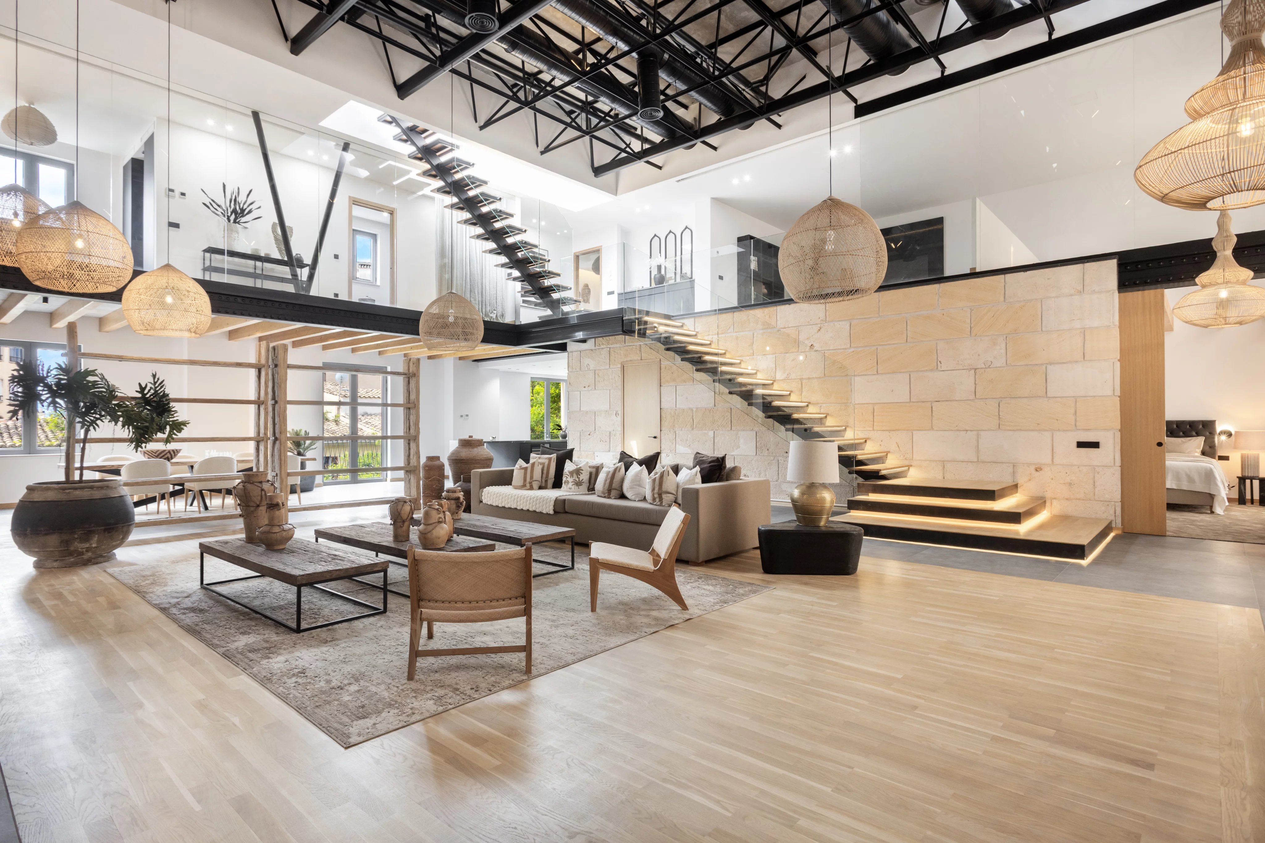 Impressive New York Style Loft in Santa Catalina