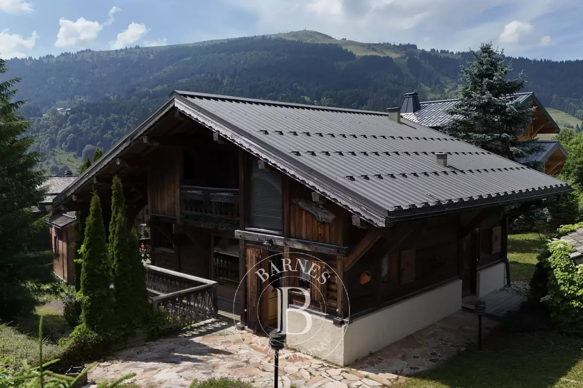 Photo of LES GETS - Chalet - 4 bedrooms - Panoramic view and South/West exposure - Rare for sale in sought after area close to the slopes and the village center