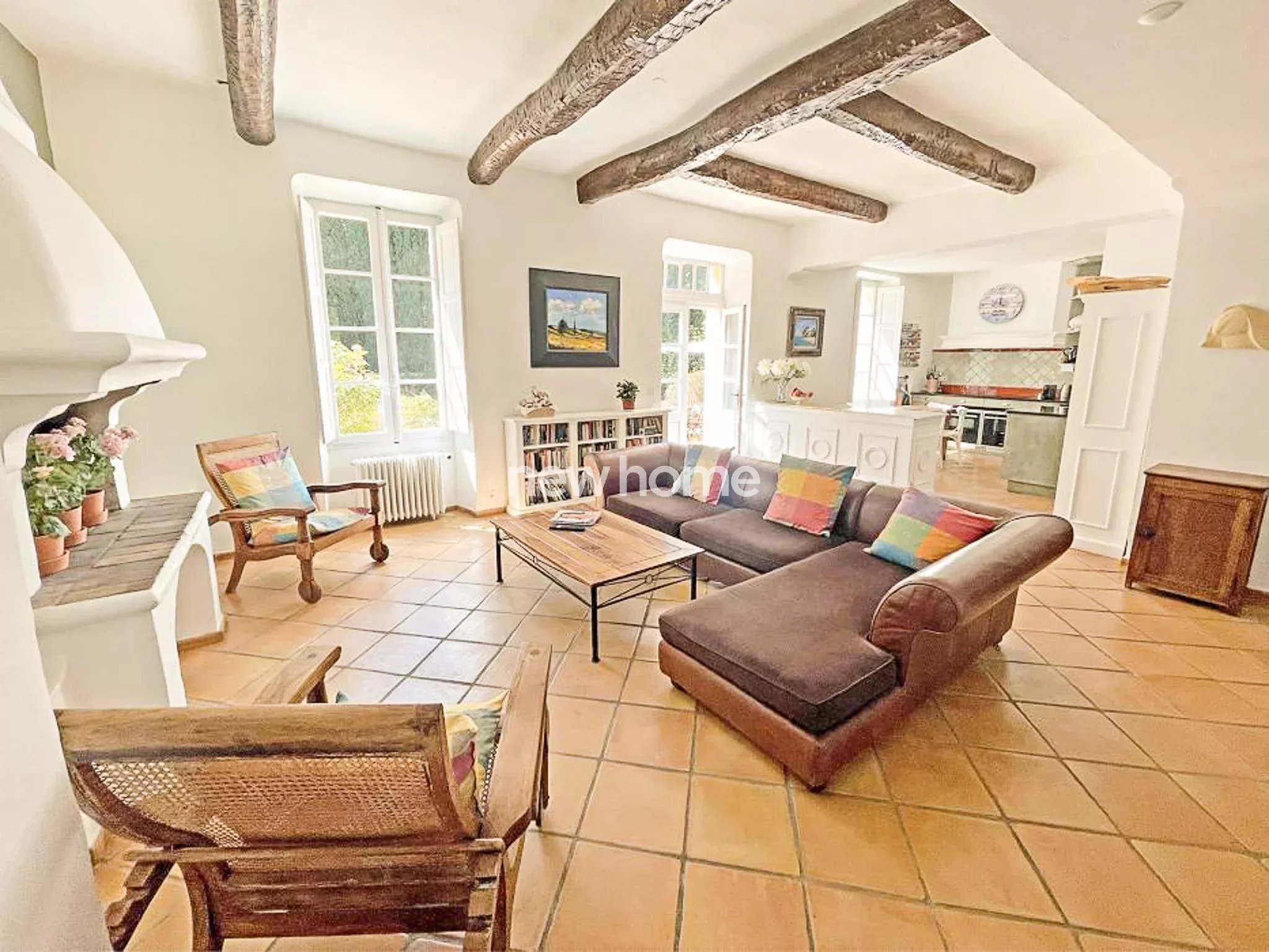 Demeure d'exception à Salernes : 7 chambres, ascenseur et parc de 5 800 m²