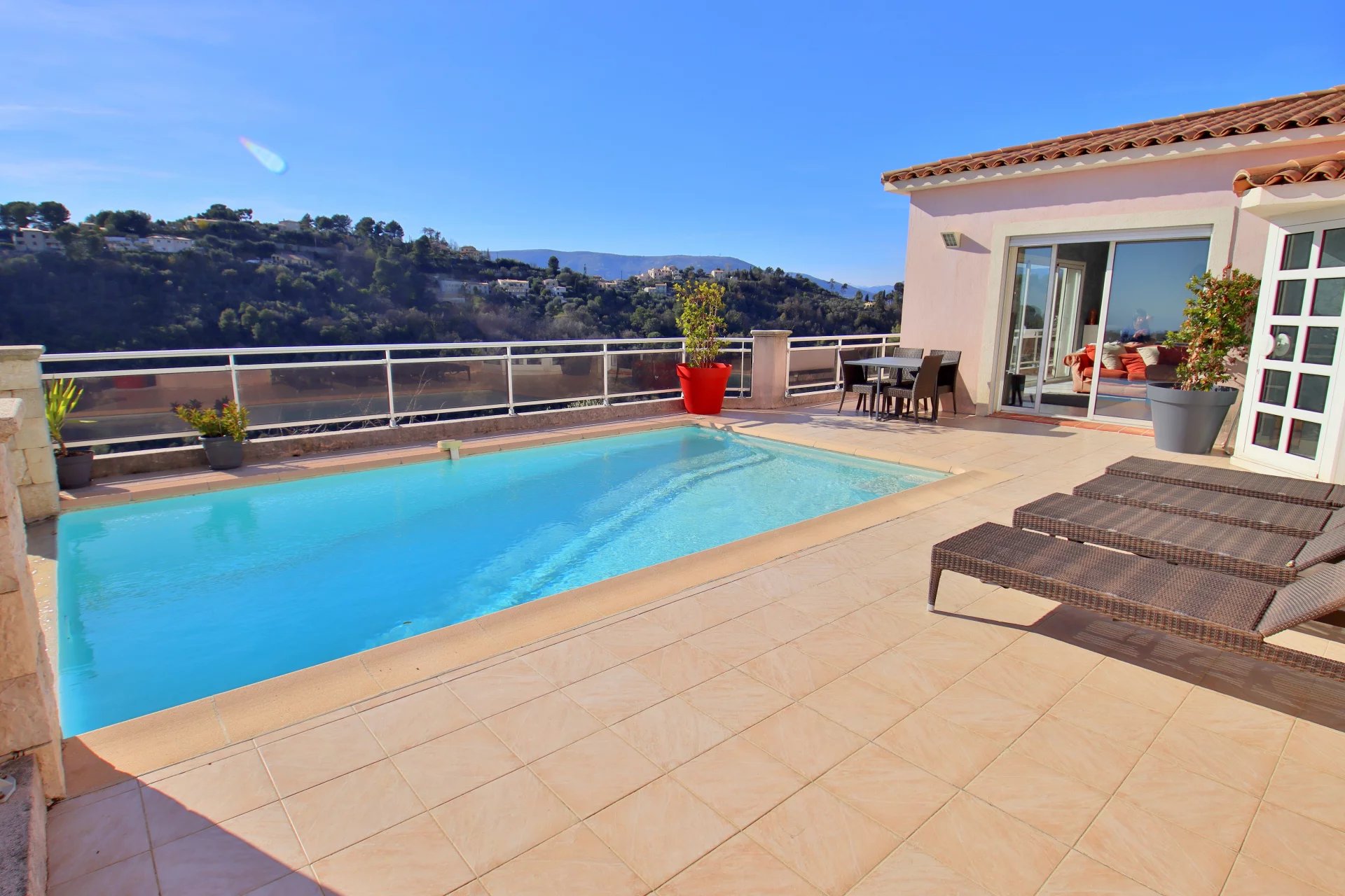 Aspremont villa piscine
