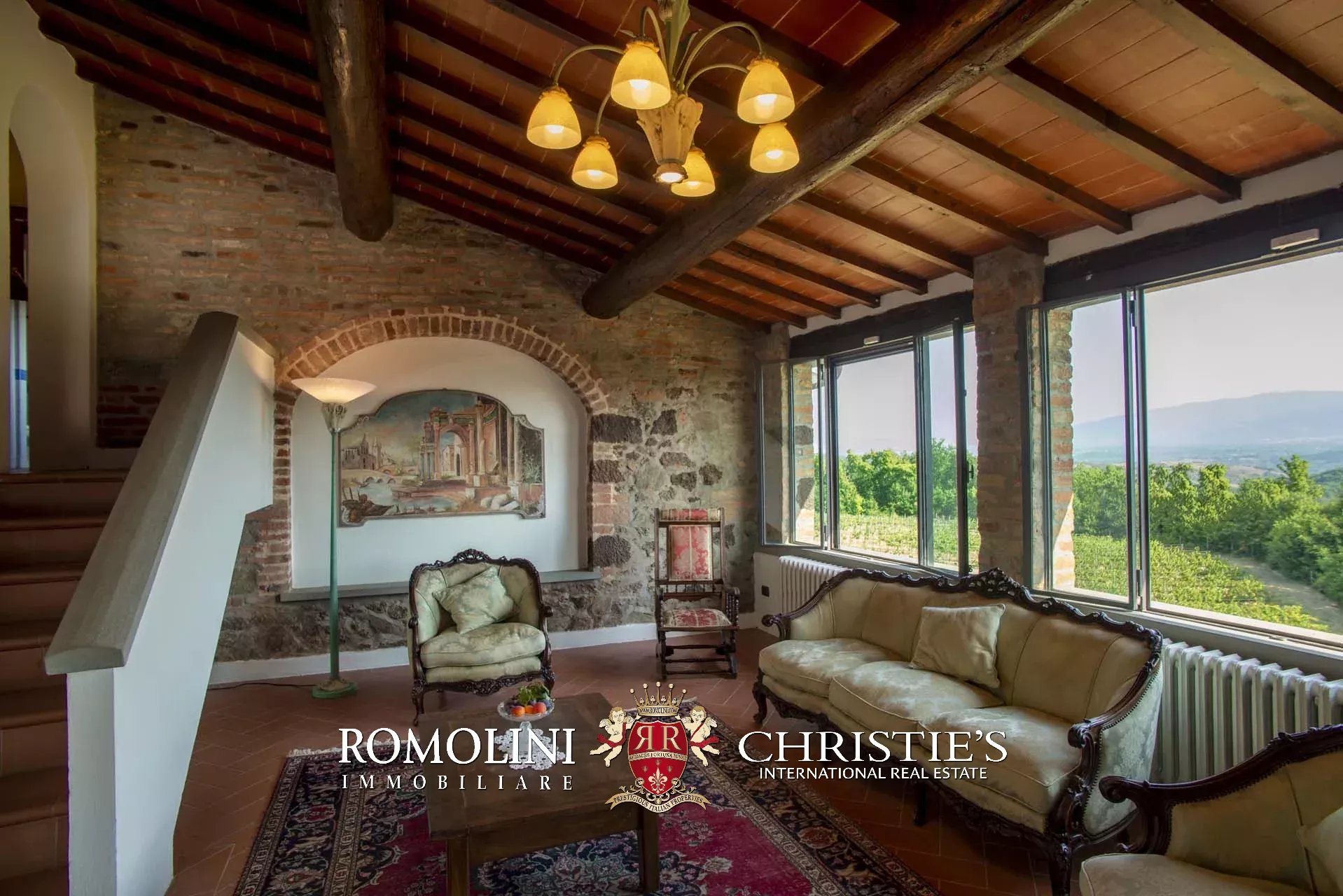 4 Bedroom Vineyard's Image 22