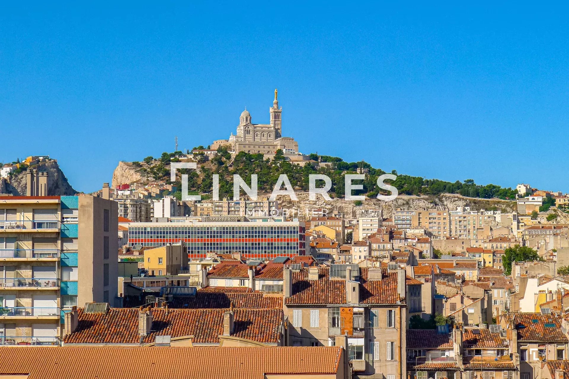 PANORAMA - Appartement T6 de 173m2 - Box - 13006