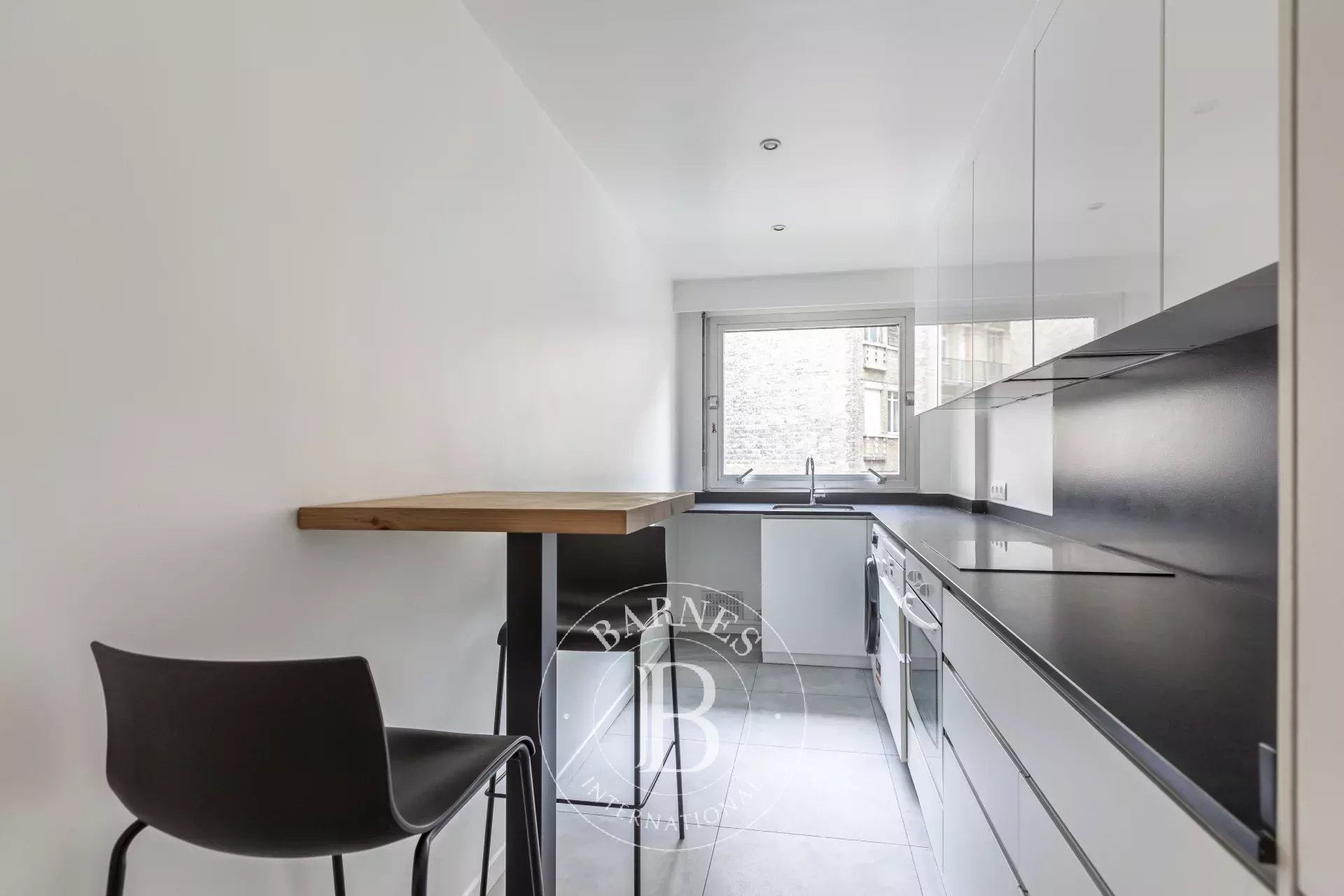 Daire Paris 8ème - picture 6