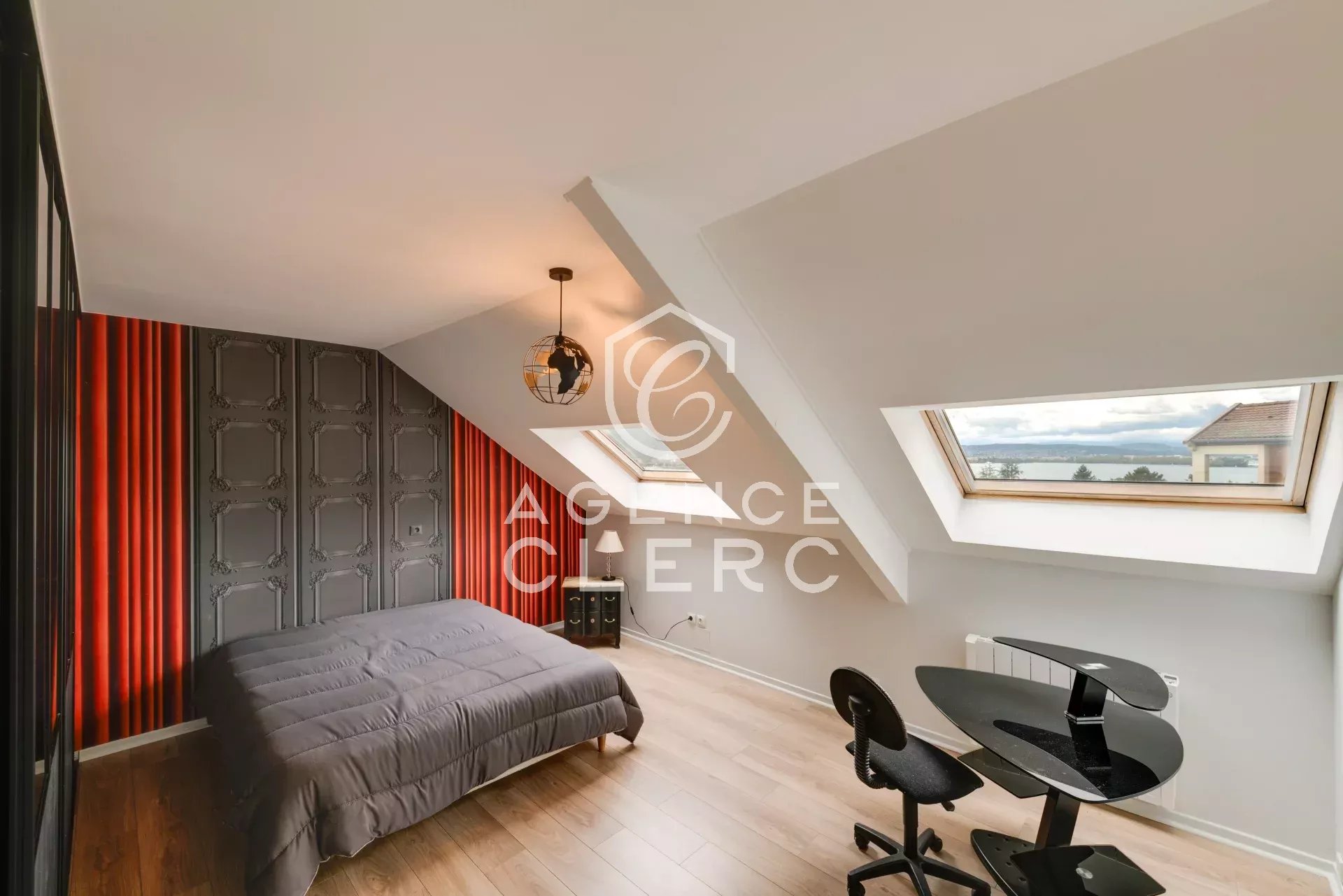3 Bedroom Apartment/Flat's Image 7