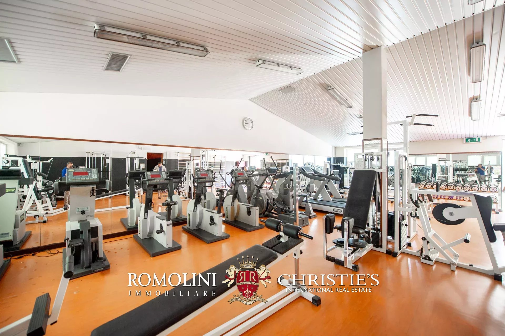 30 Bedroom Villa/Townhouse's Image 31
