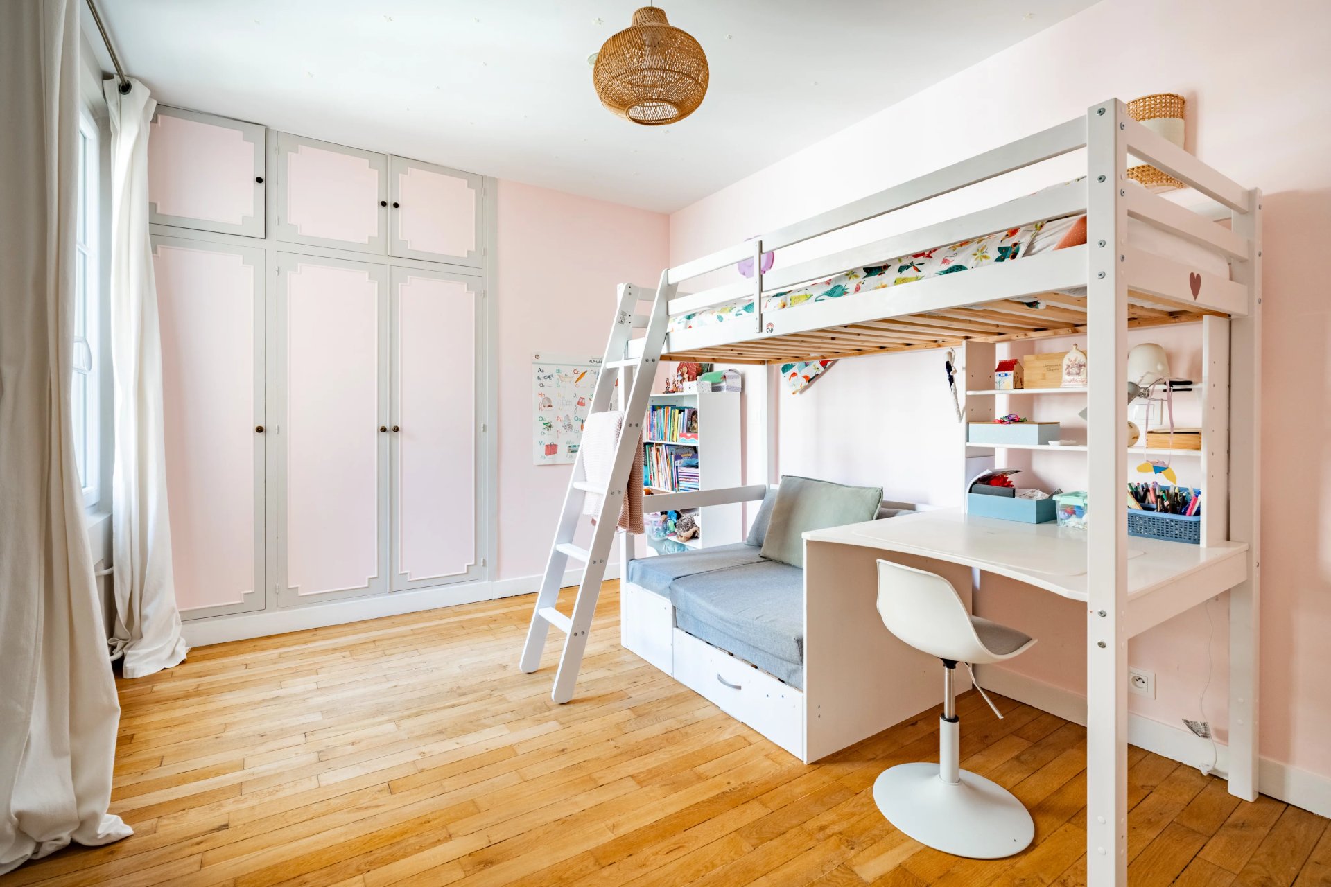 2 Bedroom Apartment/Flat's Image 11