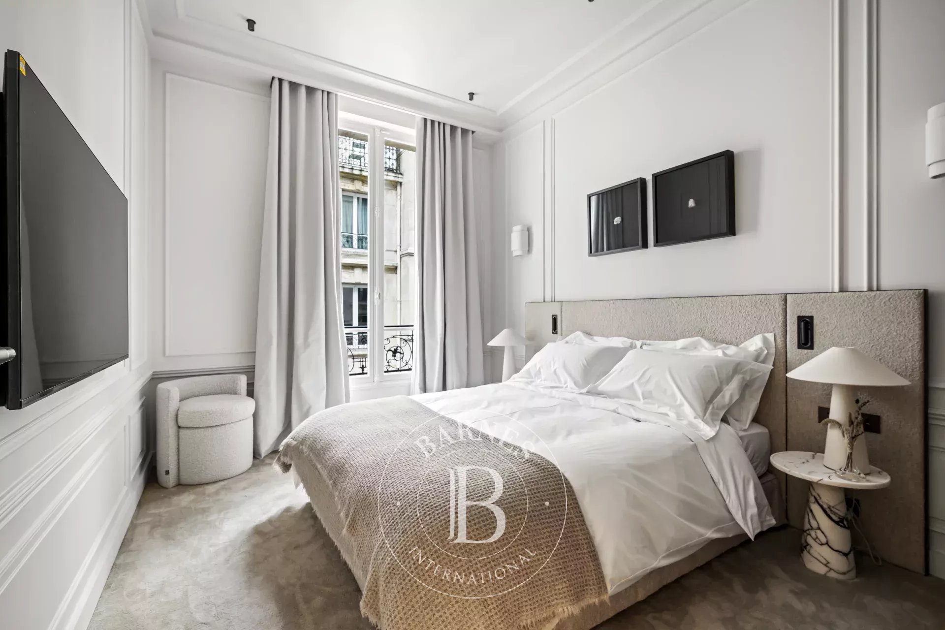 Daire Paris 8ème - picture 16