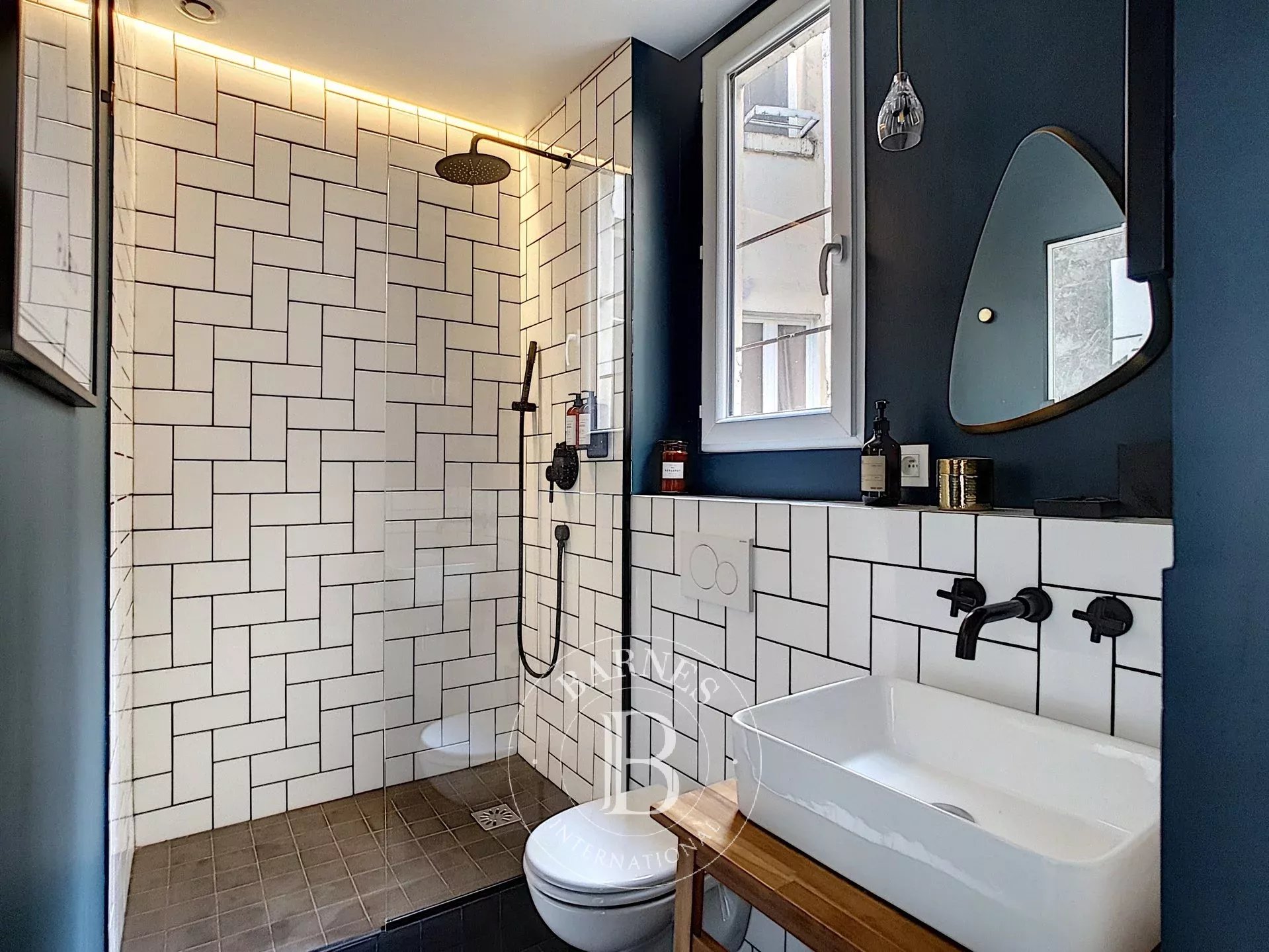 Daire Paris 18ème - picture 8