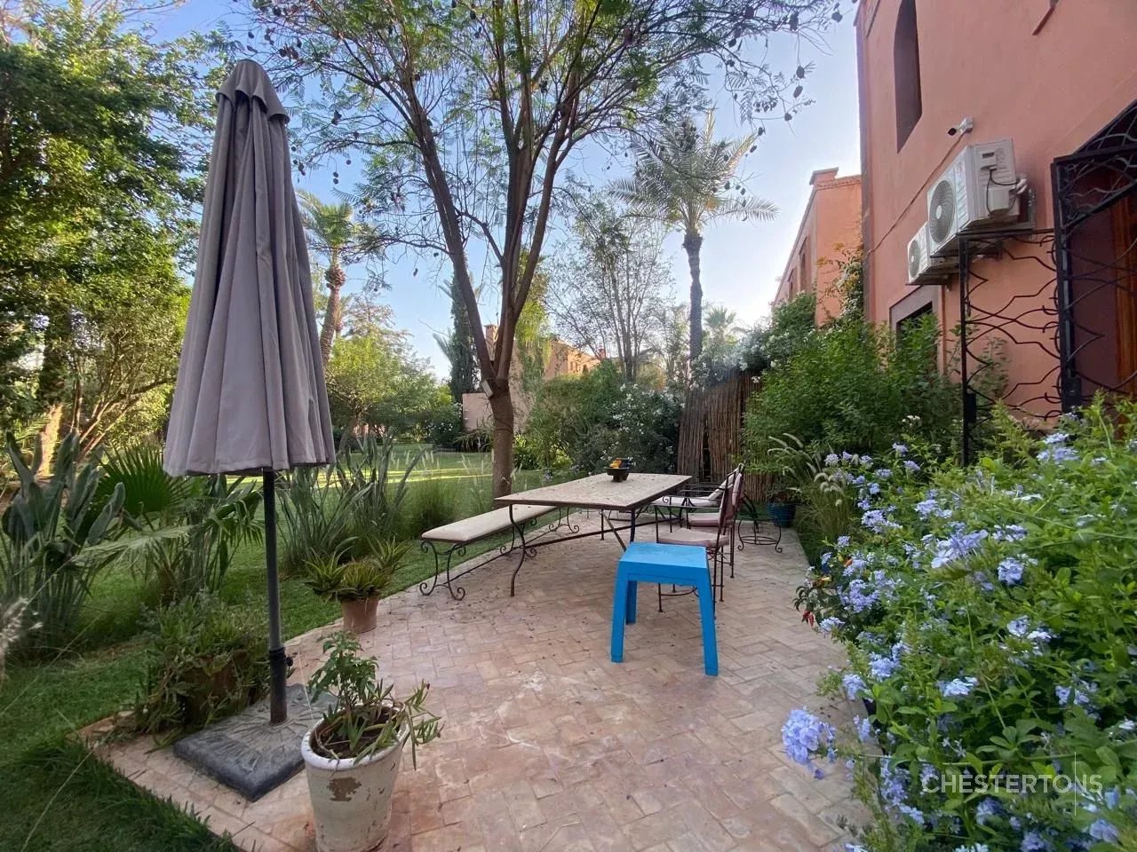  Image of Villa - 6 Bedrooms for Sale in Marrakech-Ménara-Marrakech-Morocco, Image 21