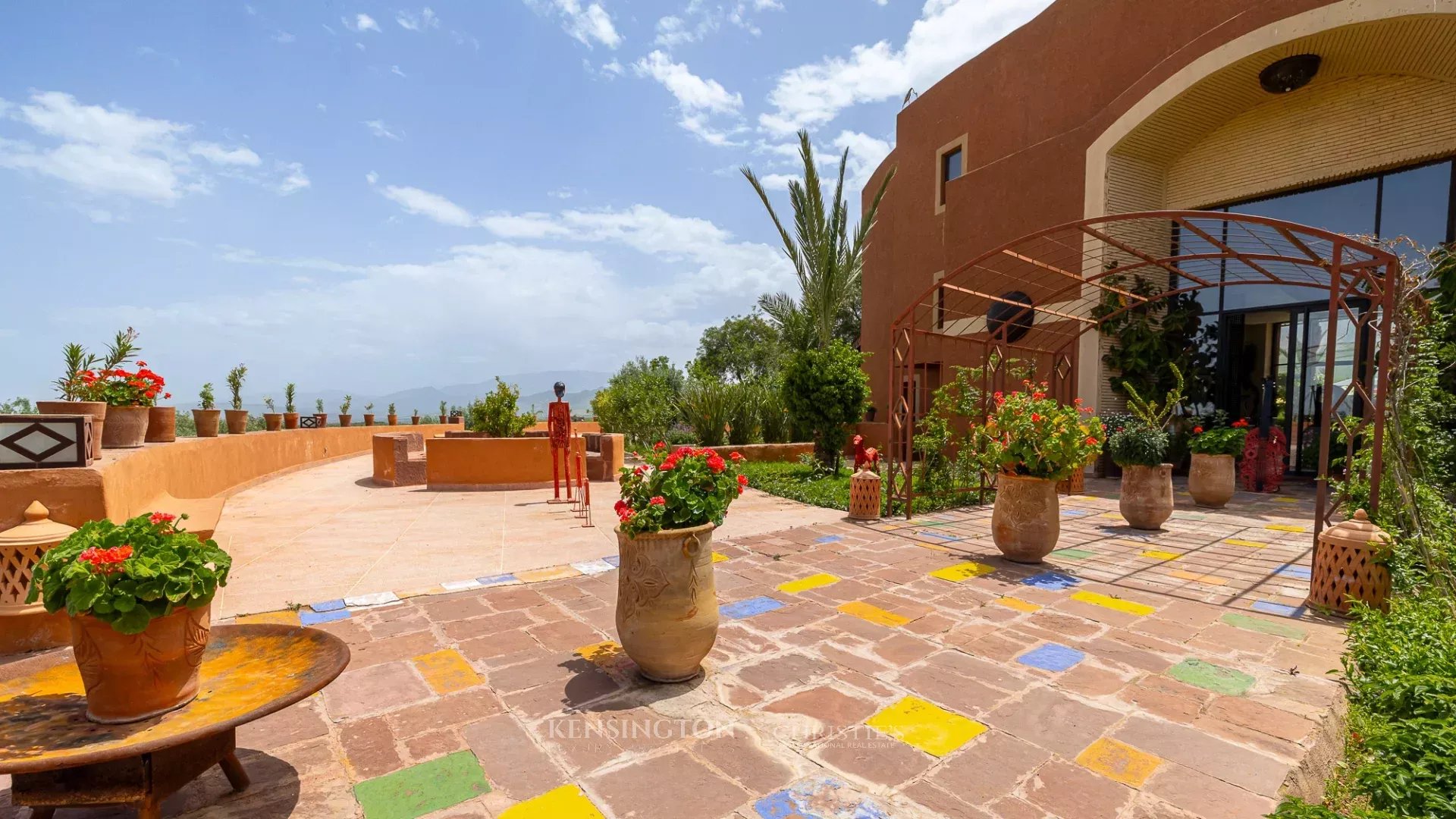 9 Bedroom Villa/Townhouse's Image 15