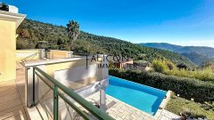 Superb architect-designed villa in a private estate in the hills above Falicon — photo 7 of 7