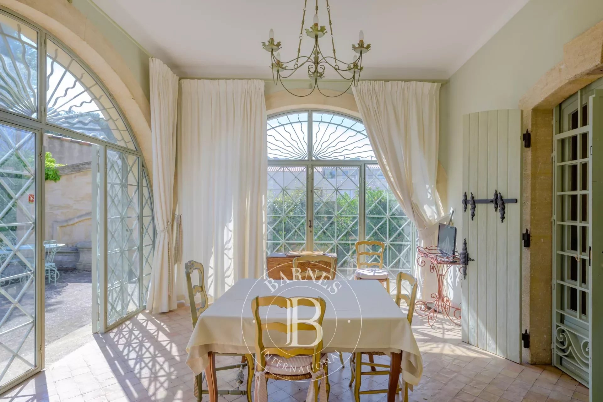 Traditional Villa - 4 Bedrooms - Pool - Beach Access