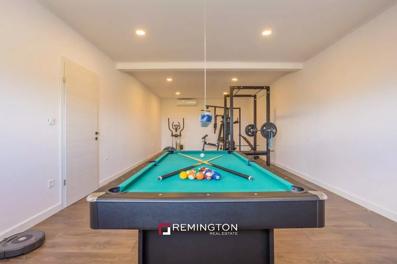 3 Bedroom Villa/Townhouse's Image 27