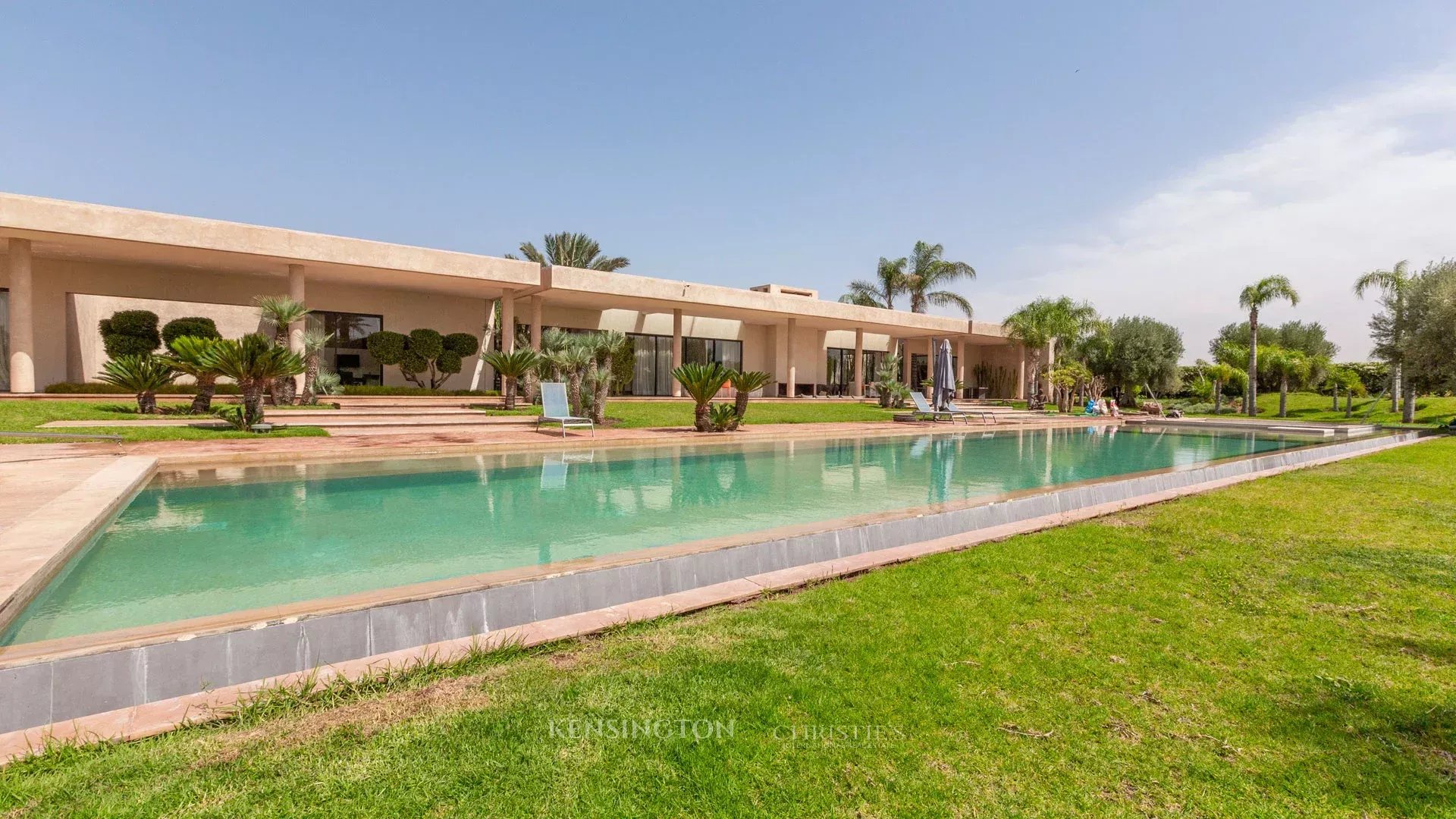 6 Bedroom Villa/Townhouse's Image 64
