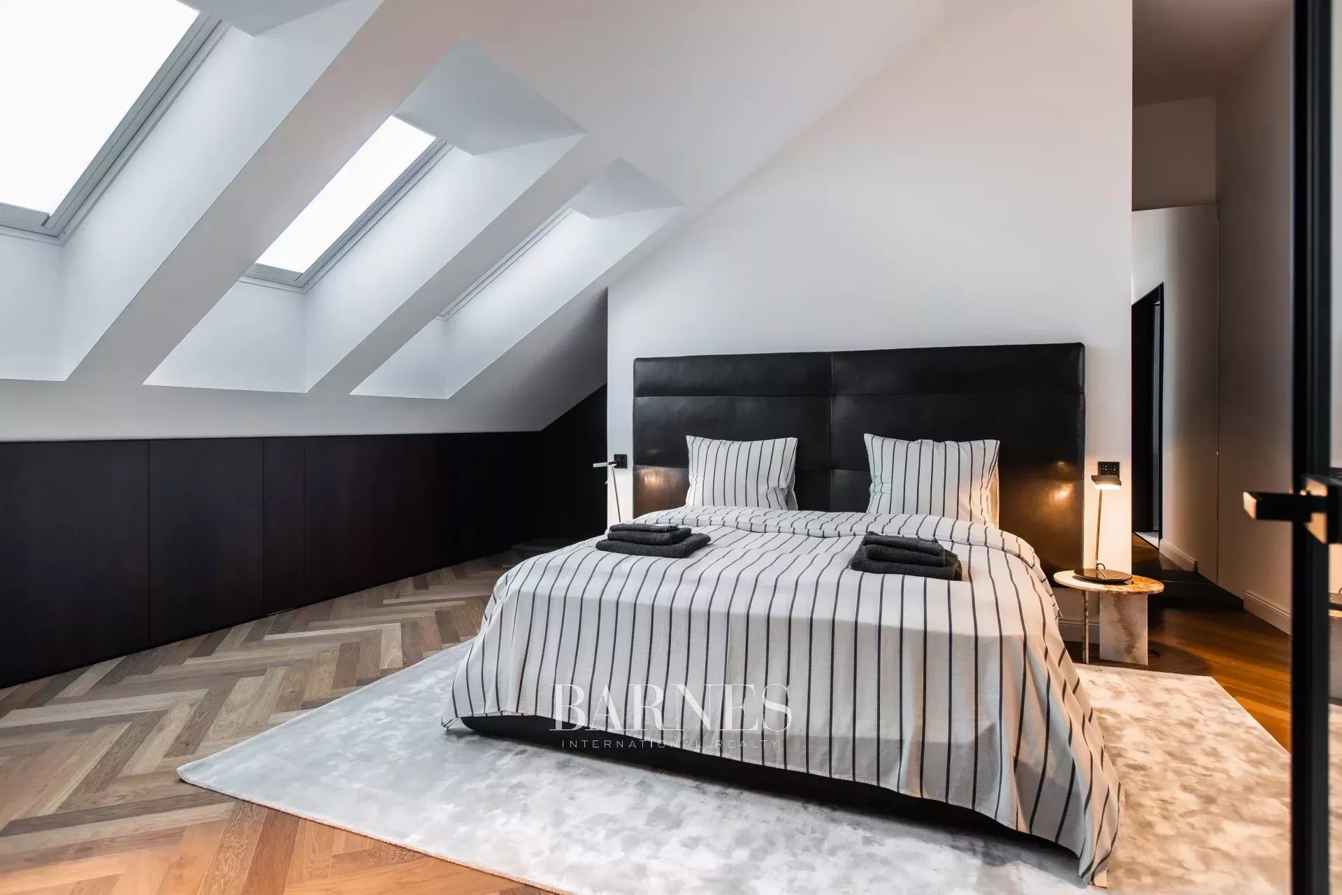 Penthouse Budapest VI. kerülete - picture 20