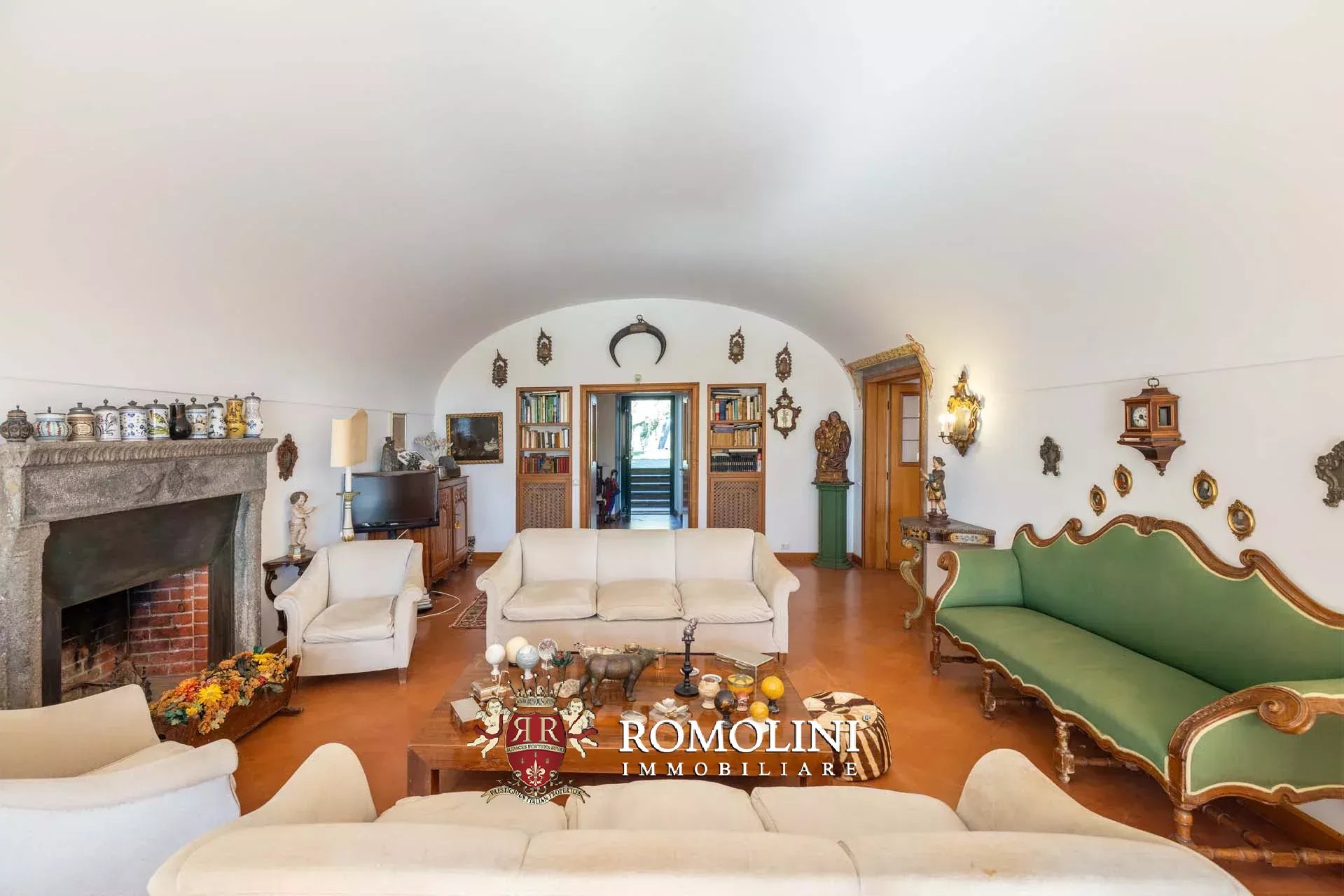 30 Bedroom Villa/Townhouse's Image 22
