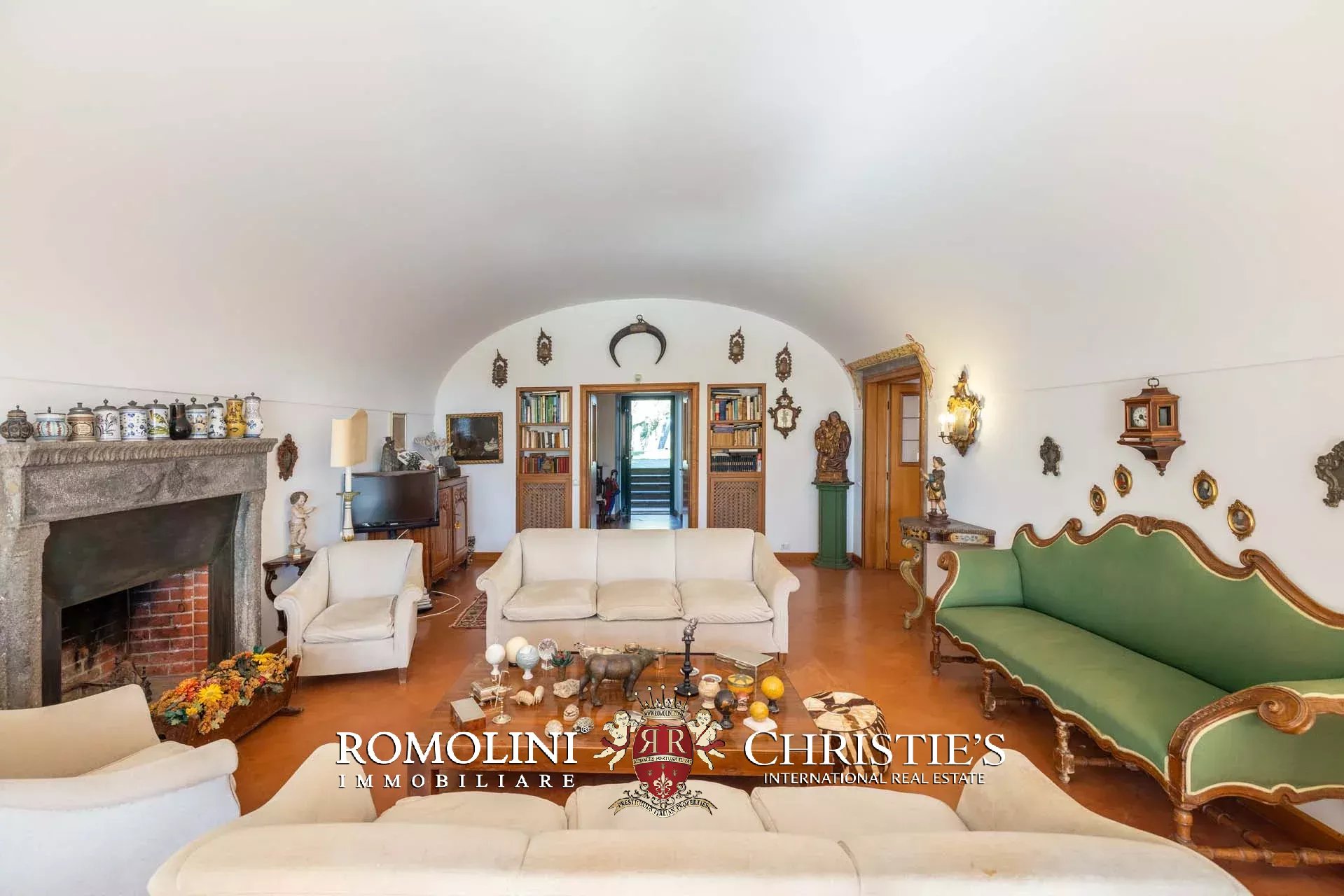 30 Bedroom Villa/Townhouse's Image 22