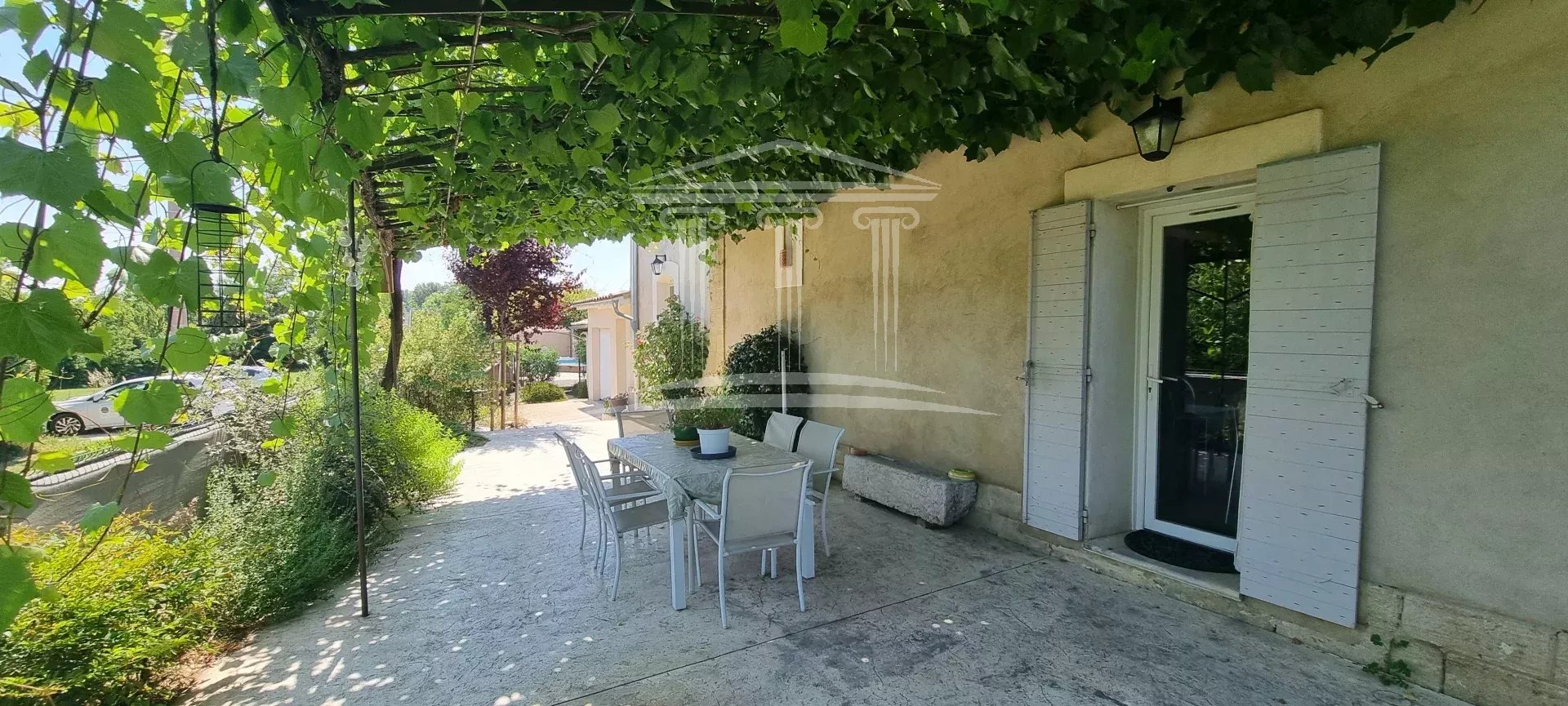 Agence immobilière de 