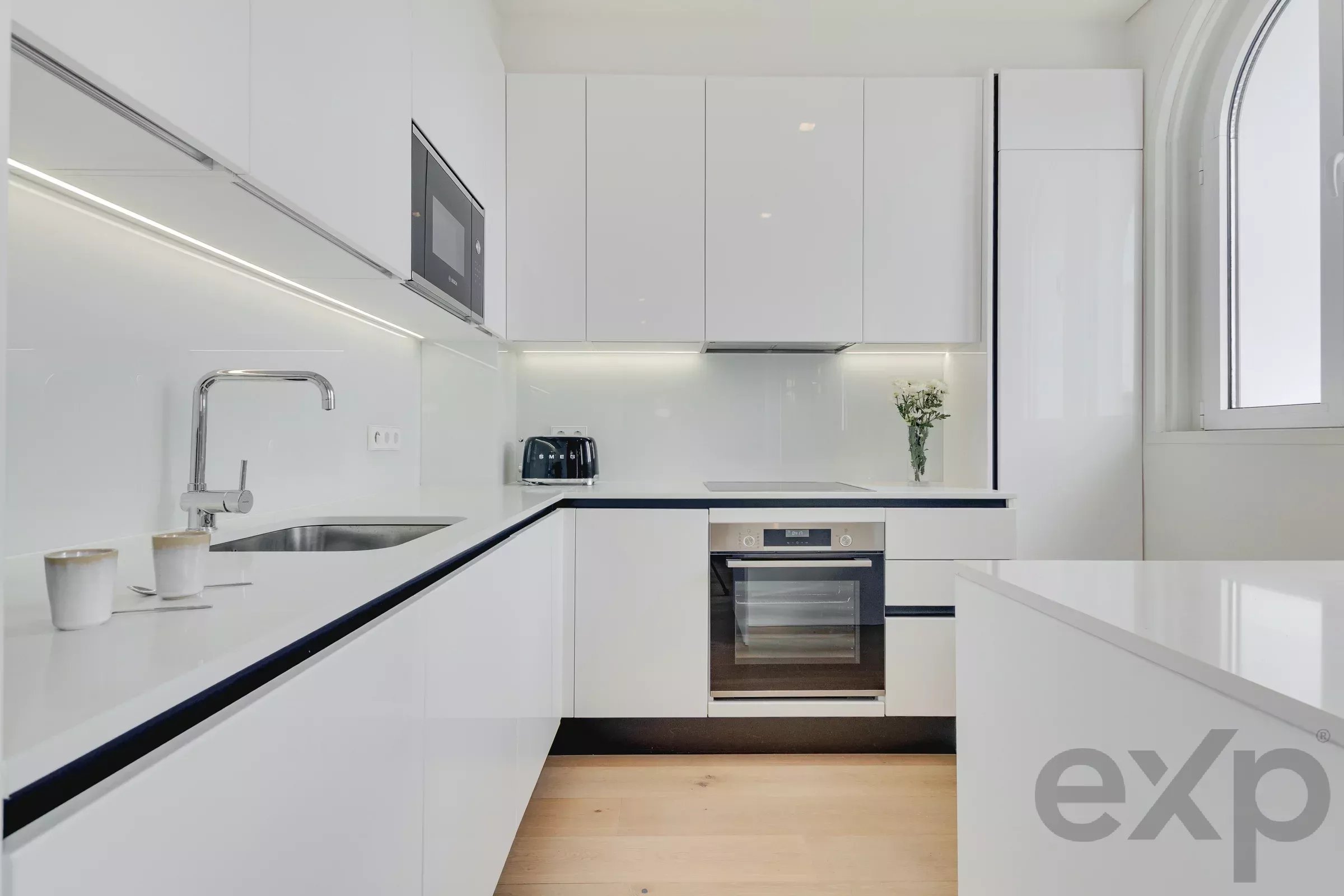 Duplex Apartment 86806328 image 12