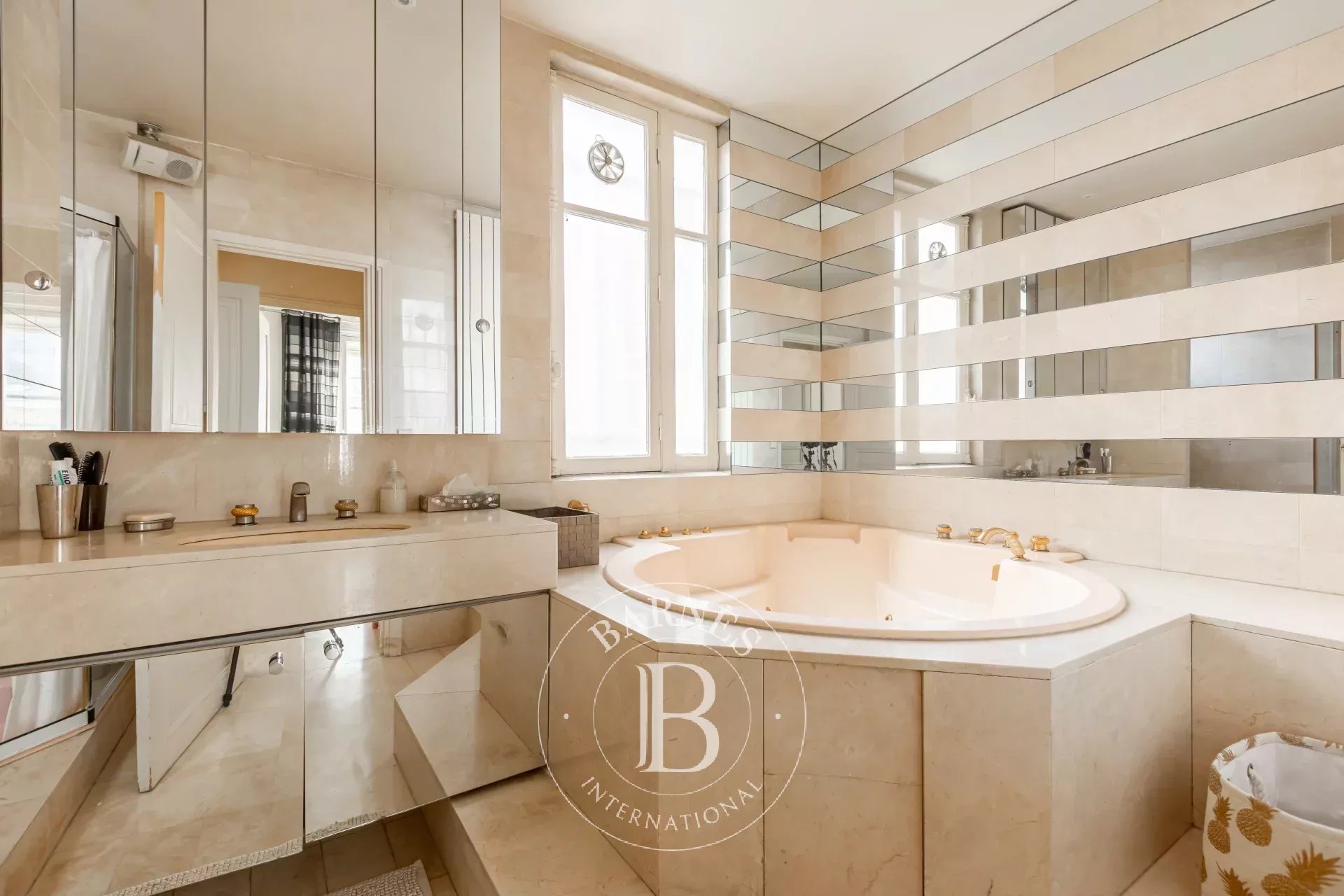 Daire Paris 17ème - picture 25