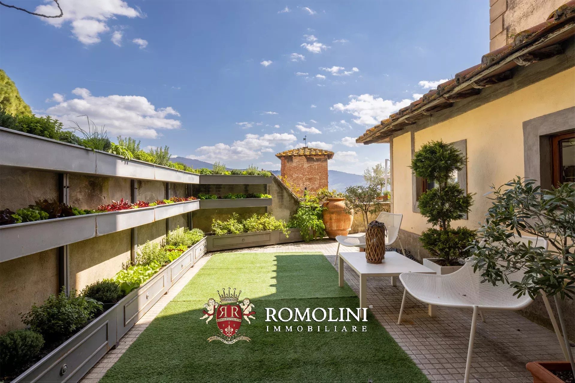 4 Bedroom Villa/Townhouse's Image 16