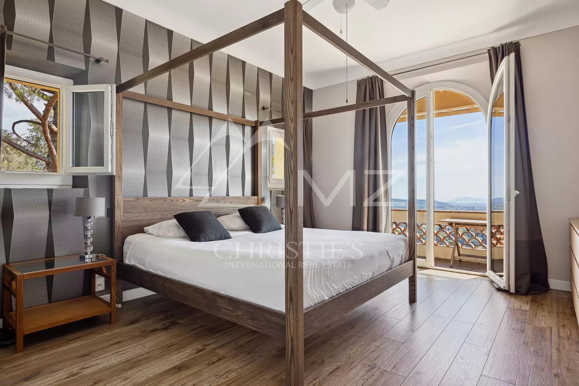 5 Bedroom Villa/Townhouse's Image 5