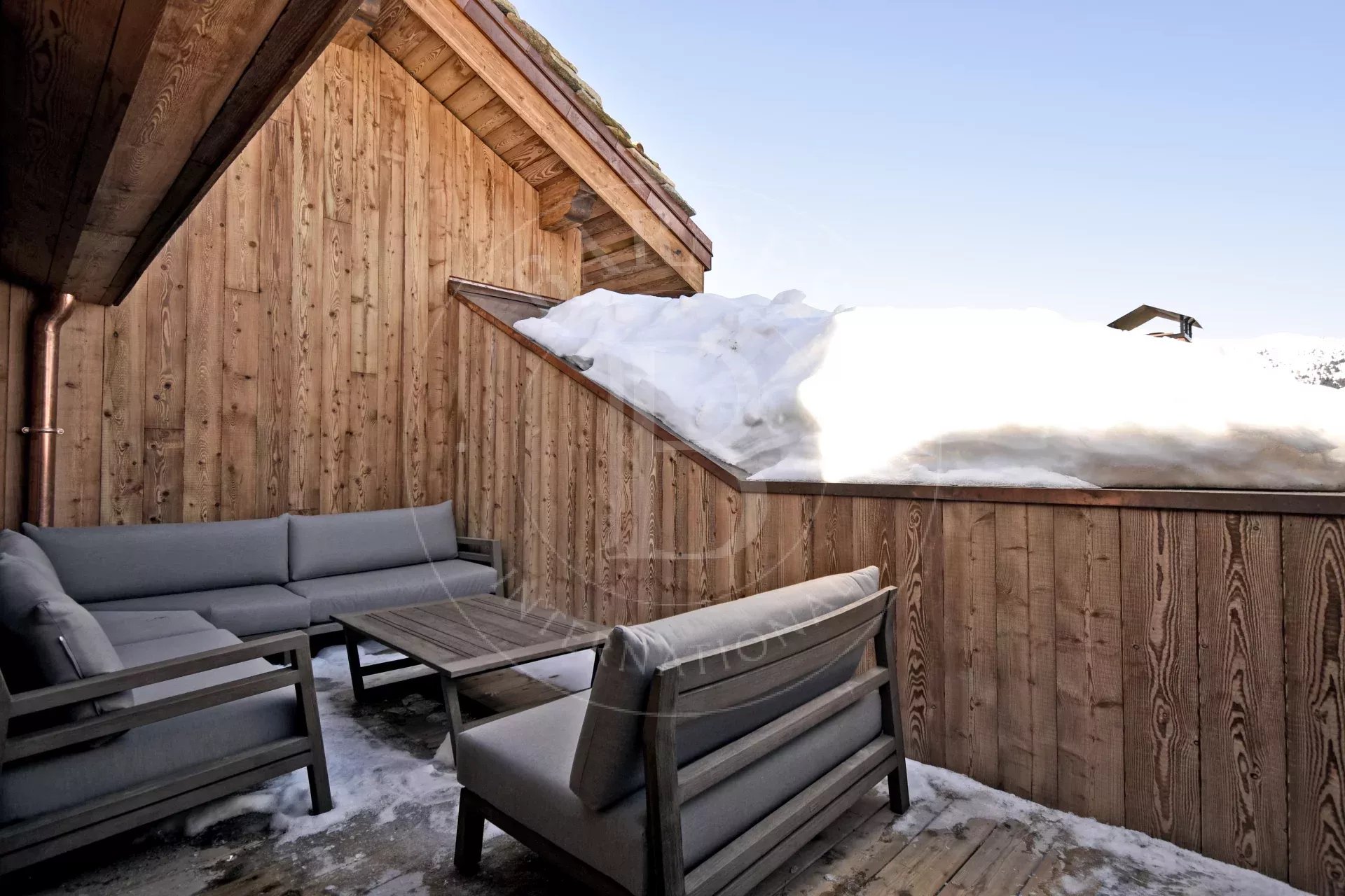 Méribel Superb 4-bedroom duplex apartment at Rond Point des Pistes