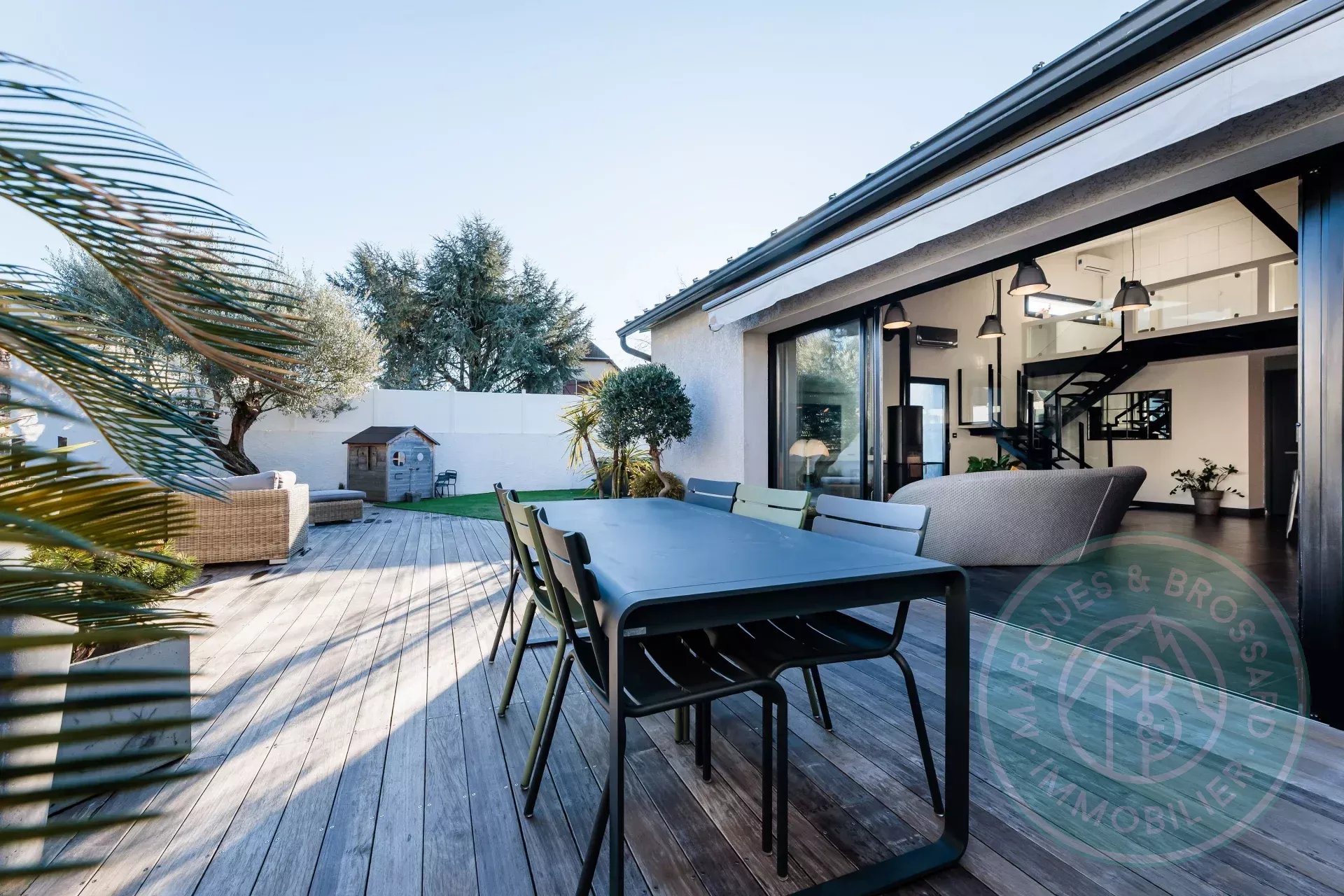 Agence immobilière de 