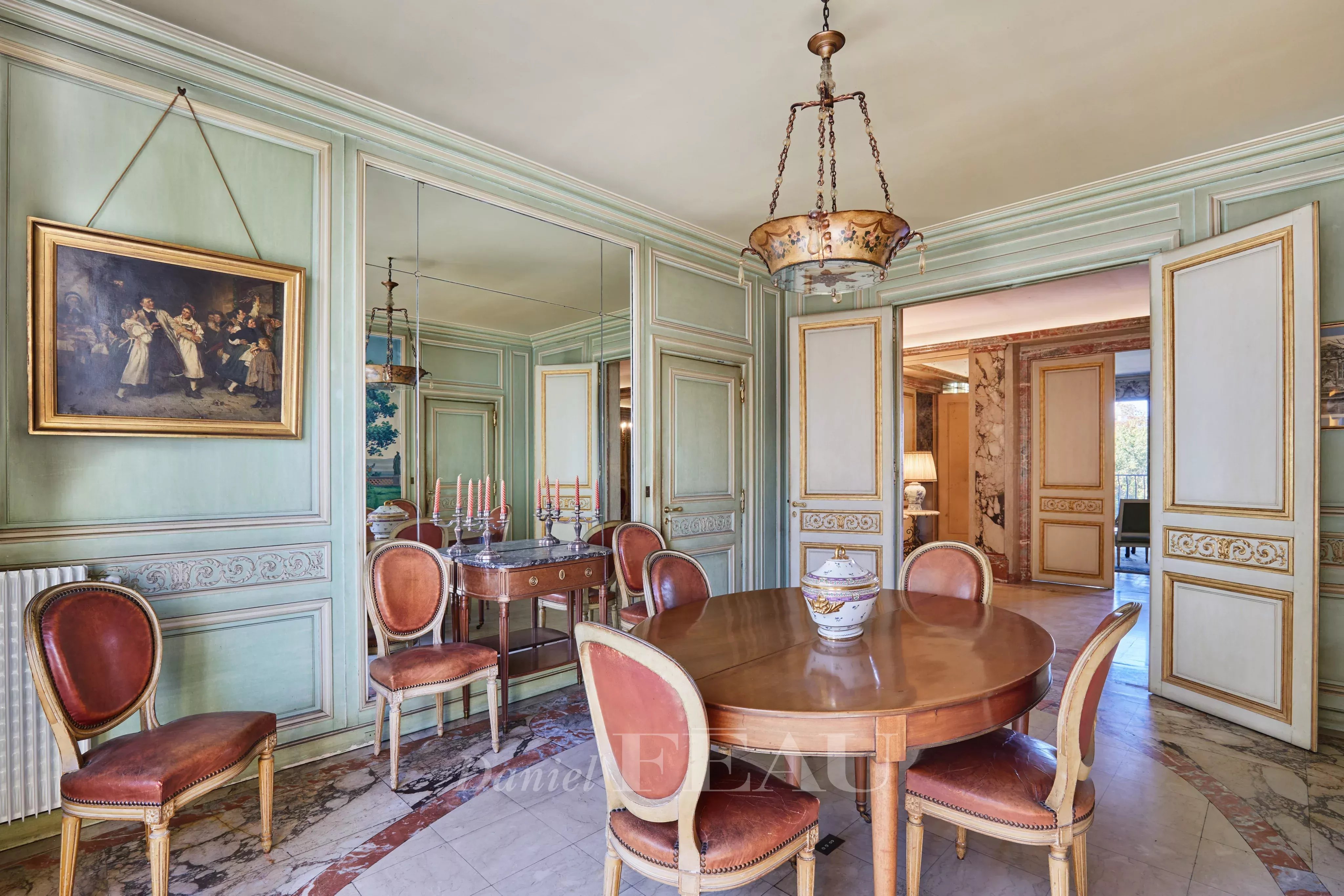 Sale Apartment Paris 16th