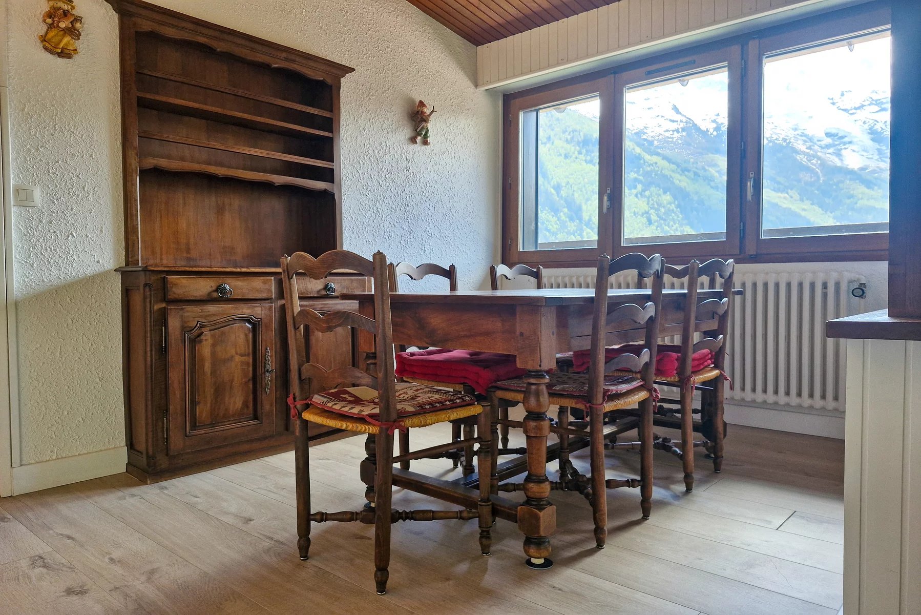 Photo of CHAMONIX - Top floor 1-bedroom apartment with balcony
