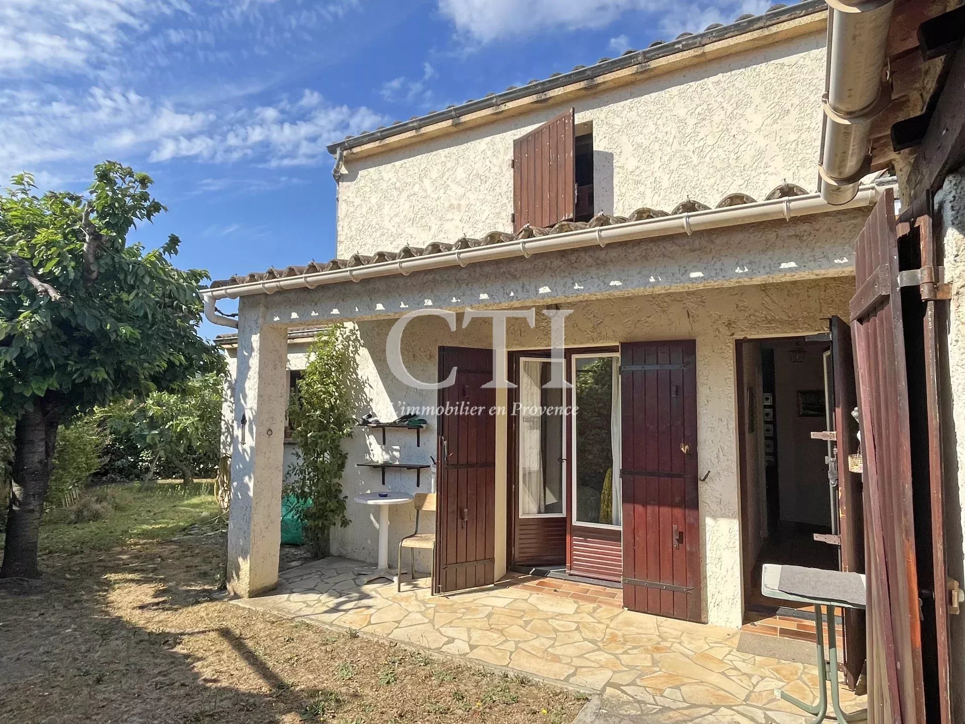 Agence immobilière de 