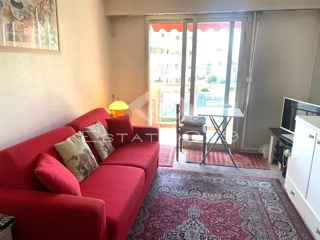 CANNES - EN EXCLUSIVITE - STUDIO 23,55 M² - TERRASSE