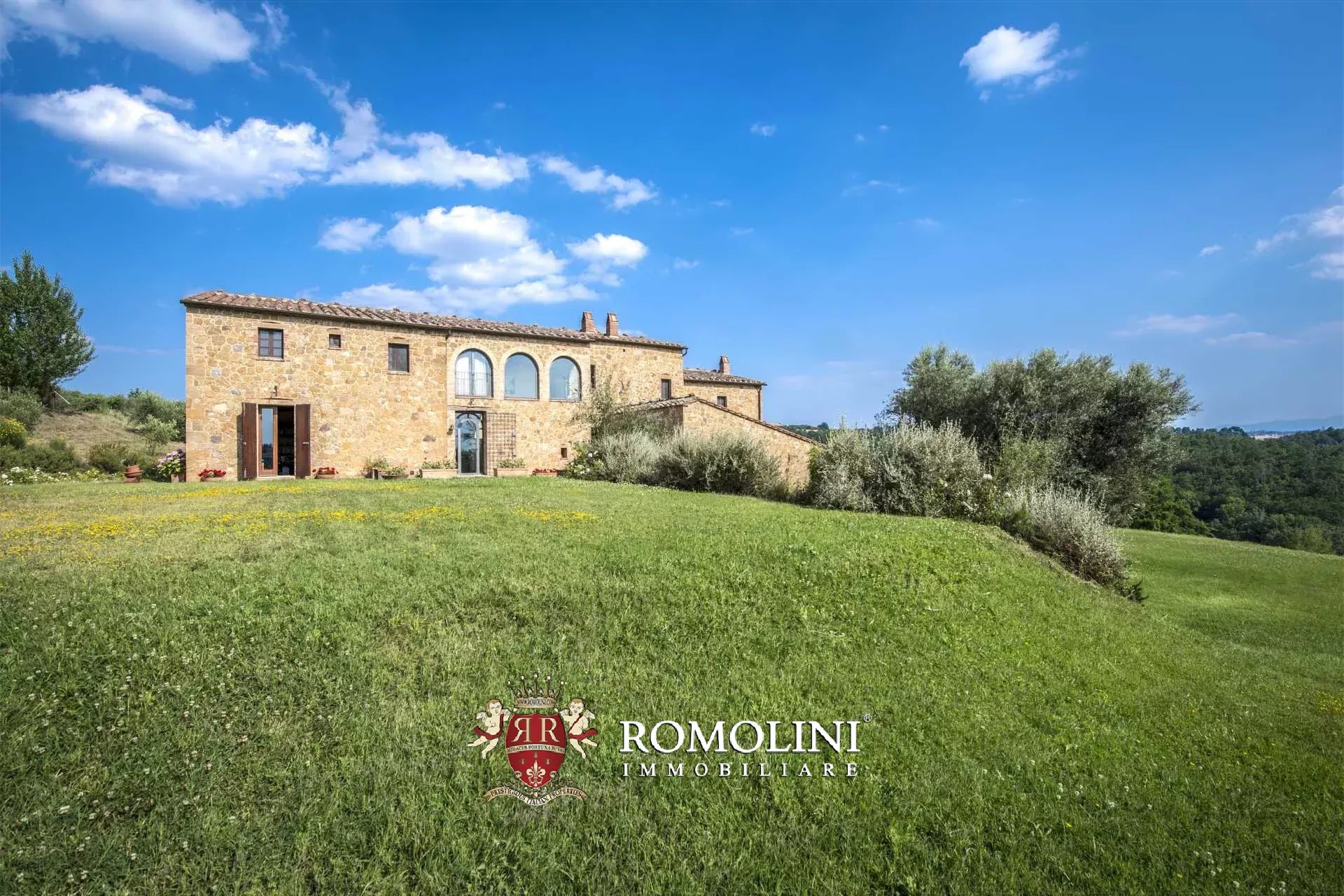 3 Bedroom Vineyard's Image 7