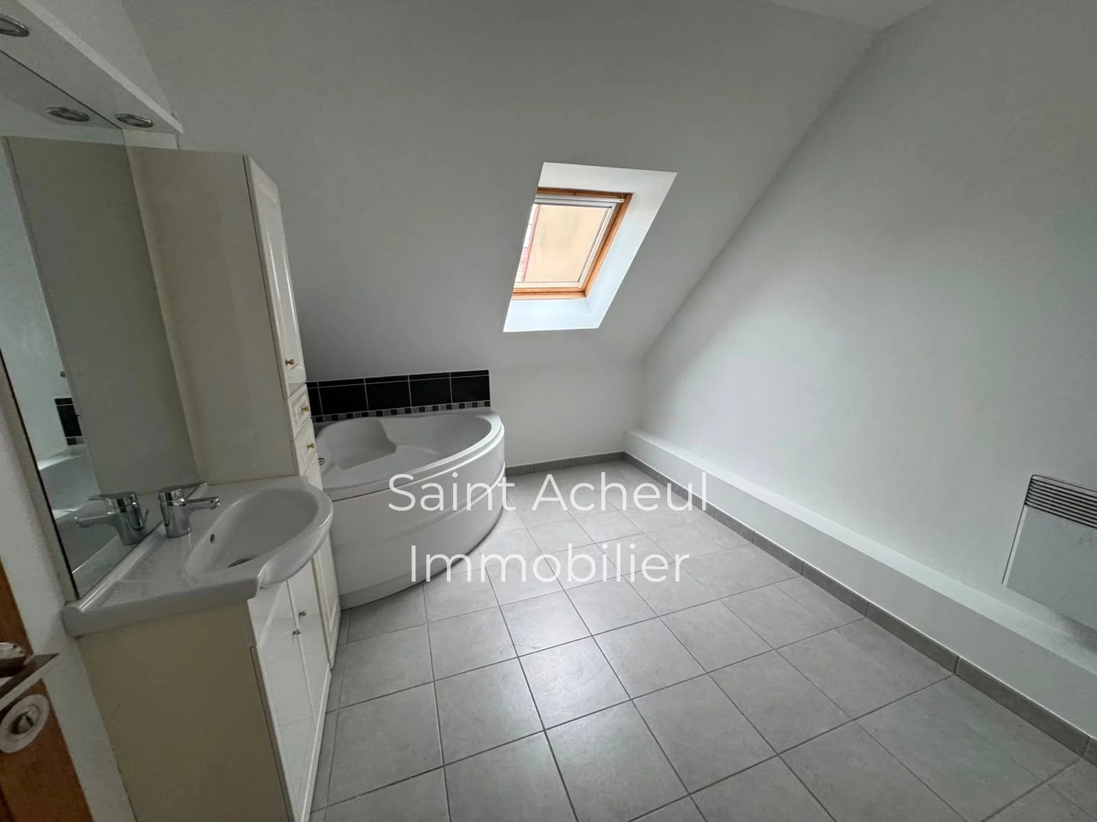 Quartier Saint Acheul / Maison de plain-pied avec Jardin — photo 5