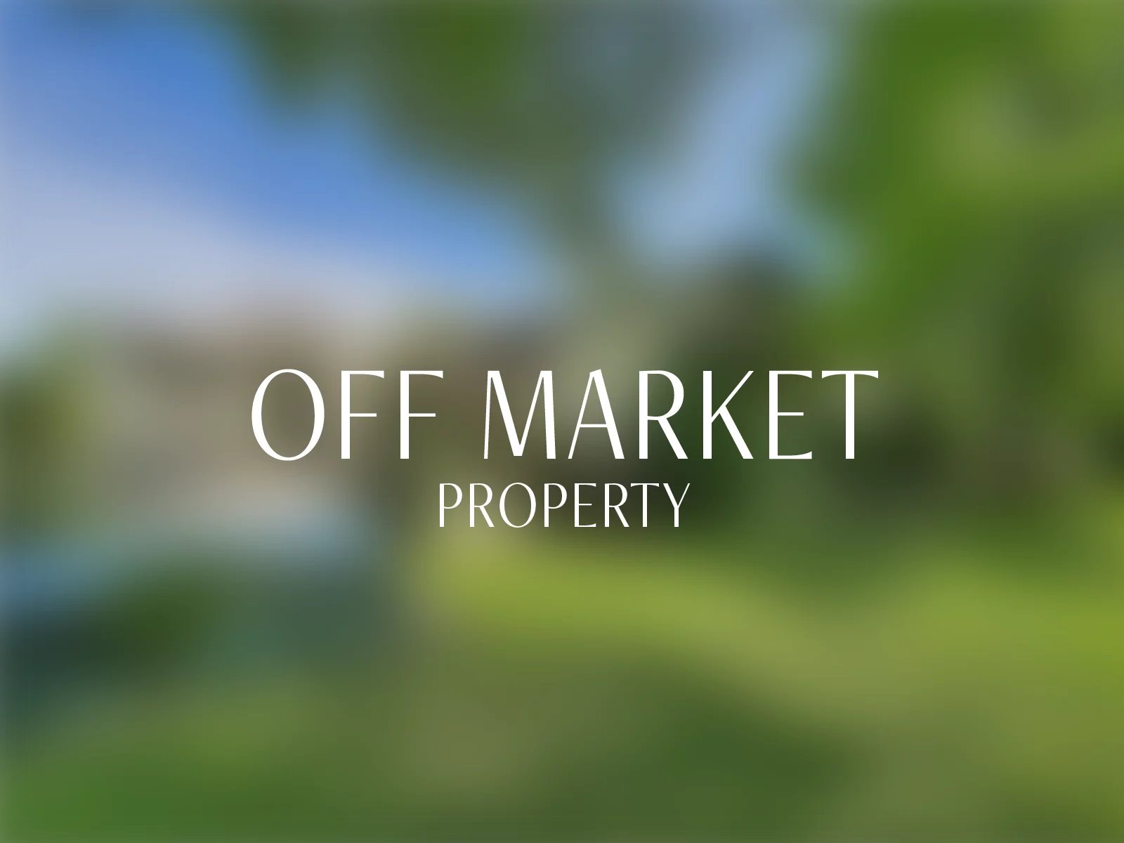 Picturesque property with buildable potential