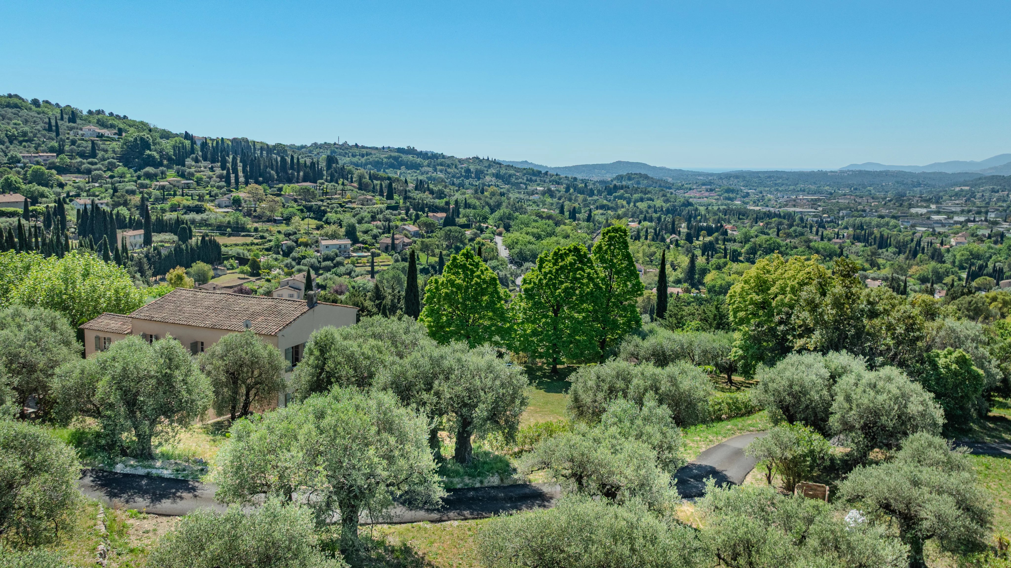 Charmante Bastide avec vue panoramique collines et mer