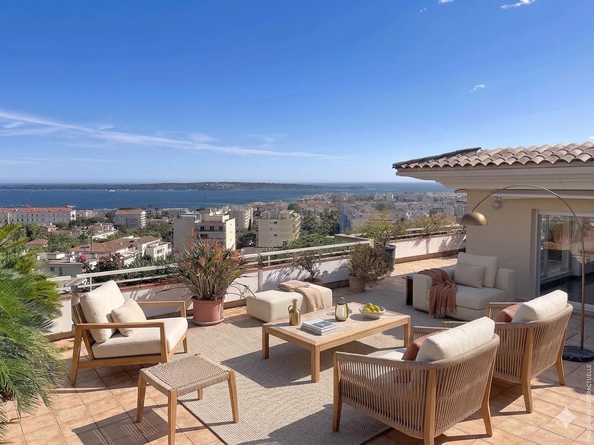 Image of Apartment - 2 Bedrooms - 1 Bathrooms for Sale in Alpes-Maritimes-Cannes-France, Image 1