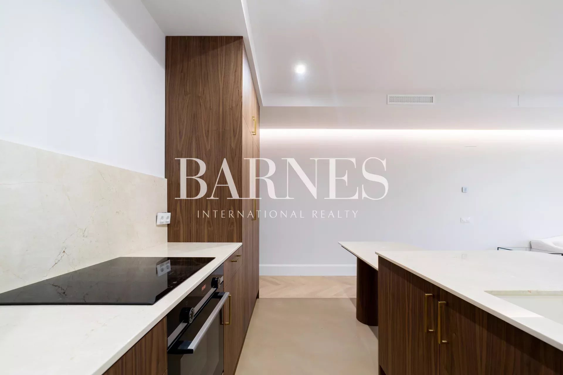 Daire Madrid - picture 13